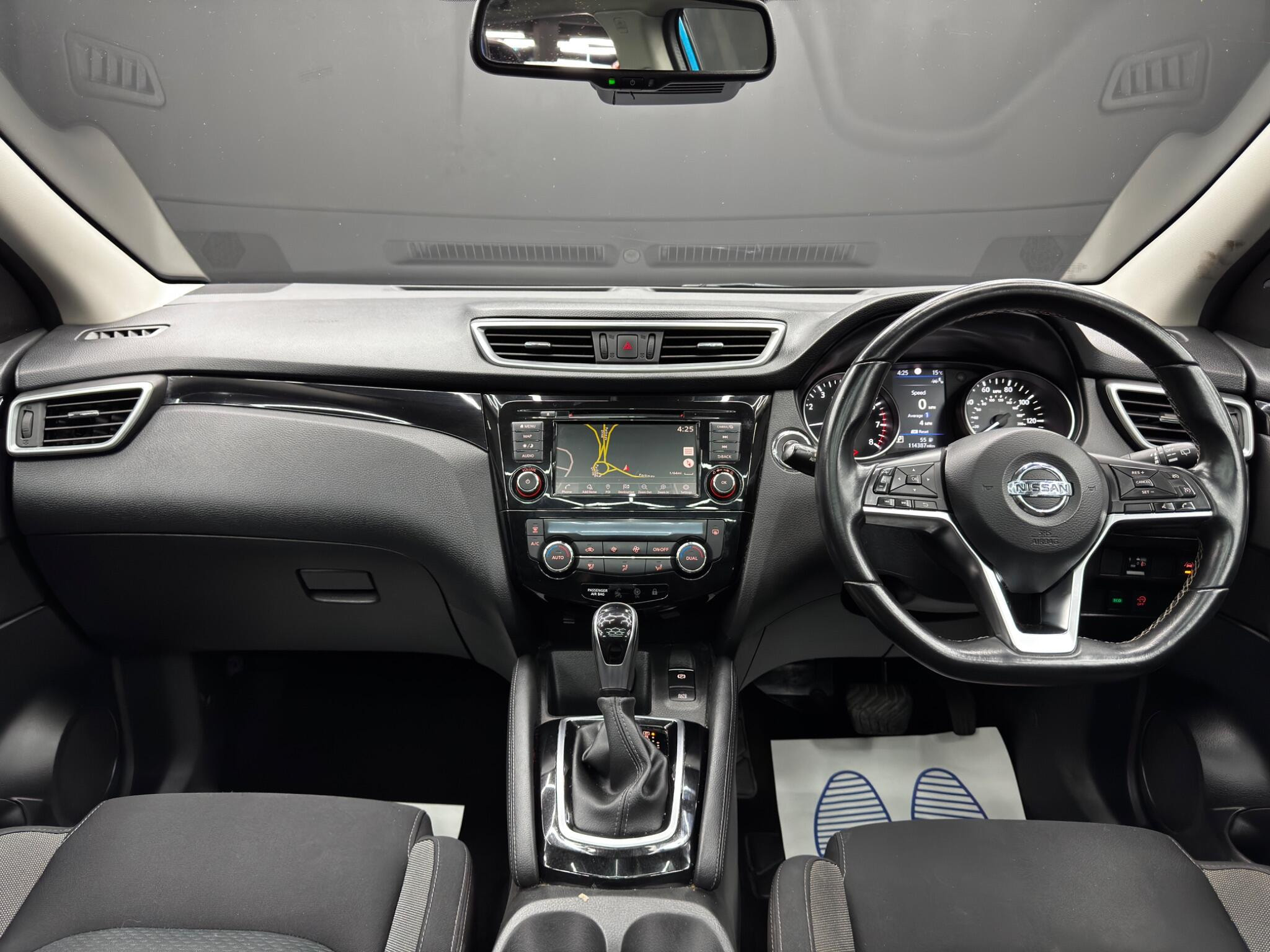 Nissan Qashqai 1.3 DIG-T N-Connecta DCT Auto Euro 6 (s/s) 5dr 5dr Automatic 2026