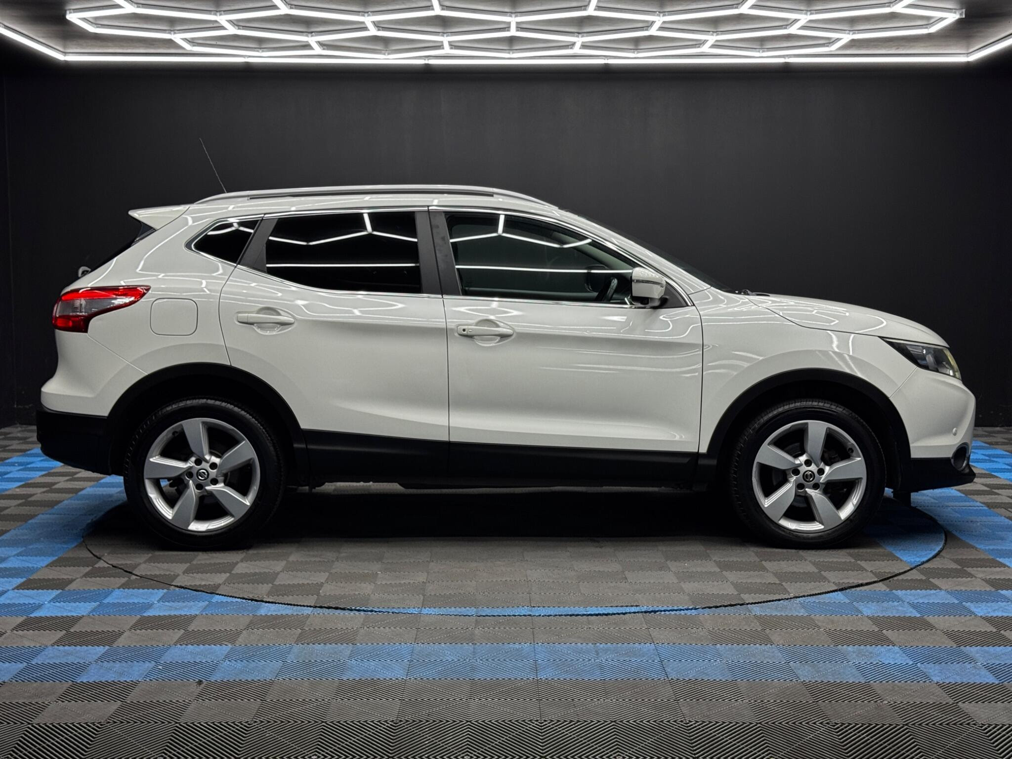 Nissan Qashqai 1.6 dCi N-Connecta 2WD Euro 6 (s/s) 5dr 5dr Manual 2026