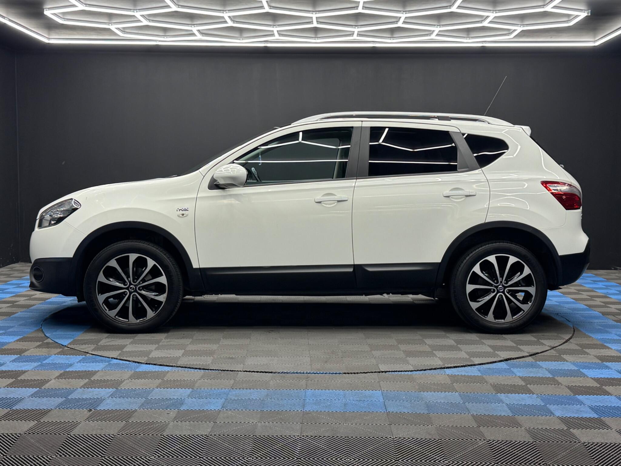 Nissan Qashqai 1.6 n-tec 2WD Euro 5 5dr 5dr Manual 2026