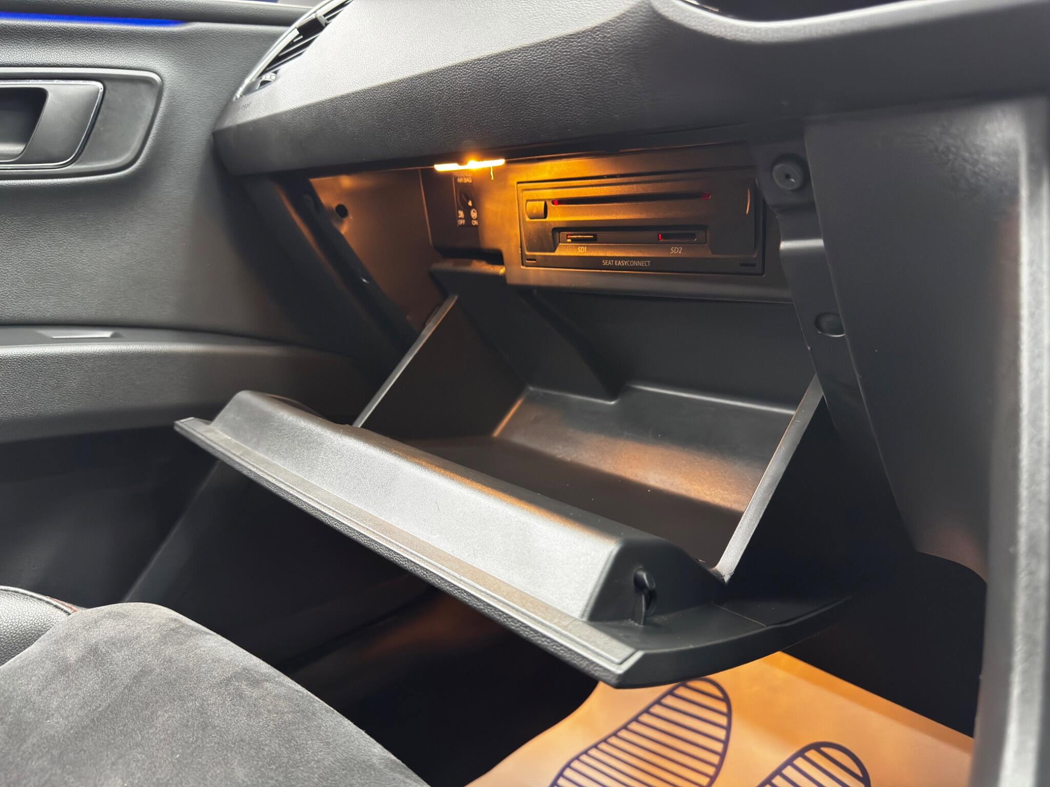 Seat Leon 1.4 EcoTSI FR Technology Sport Coupe Euro 6 (s/s) 3dr 3dr Manual 2026