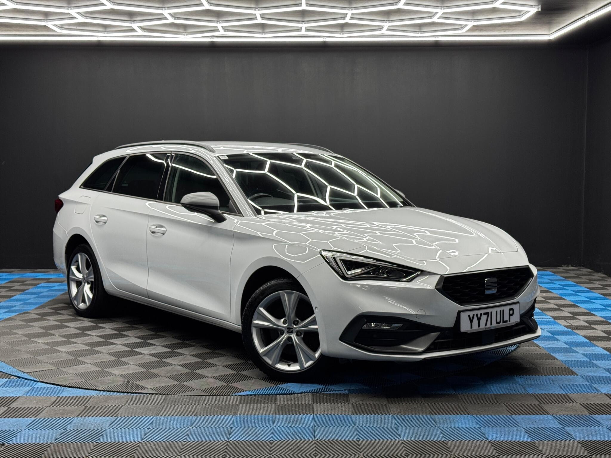 Seat Leon 1.4 eHybrid 12.8kWh FR DSG Euro 6 (s/s) 5dr 5dr Automatic 2026