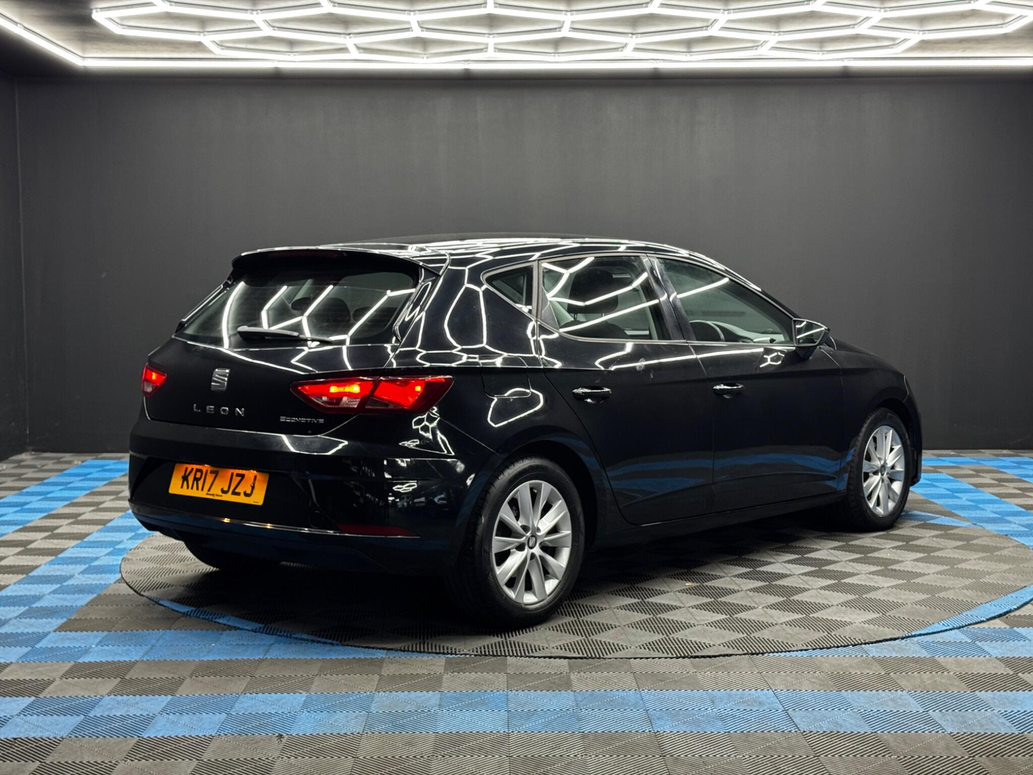 Seat Leon 1.0 TSI Ecomotive SE Technology DSG Euro 6 (s/s) 5dr 5dr Automatic 2026
