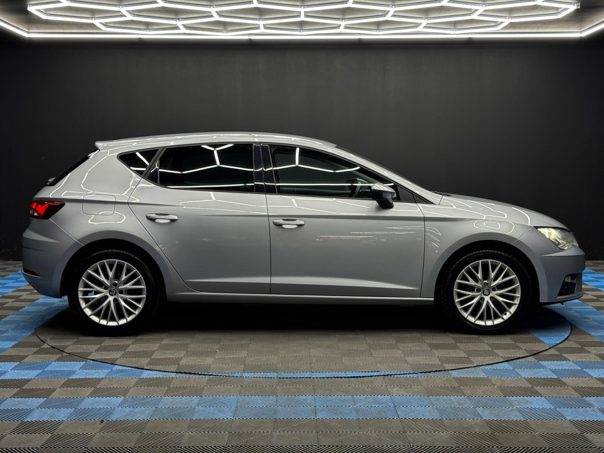 Seat Leon 1.0 TSI SE Dynamic Euro 6 (s/s) 5dr 5dr Manual 2026