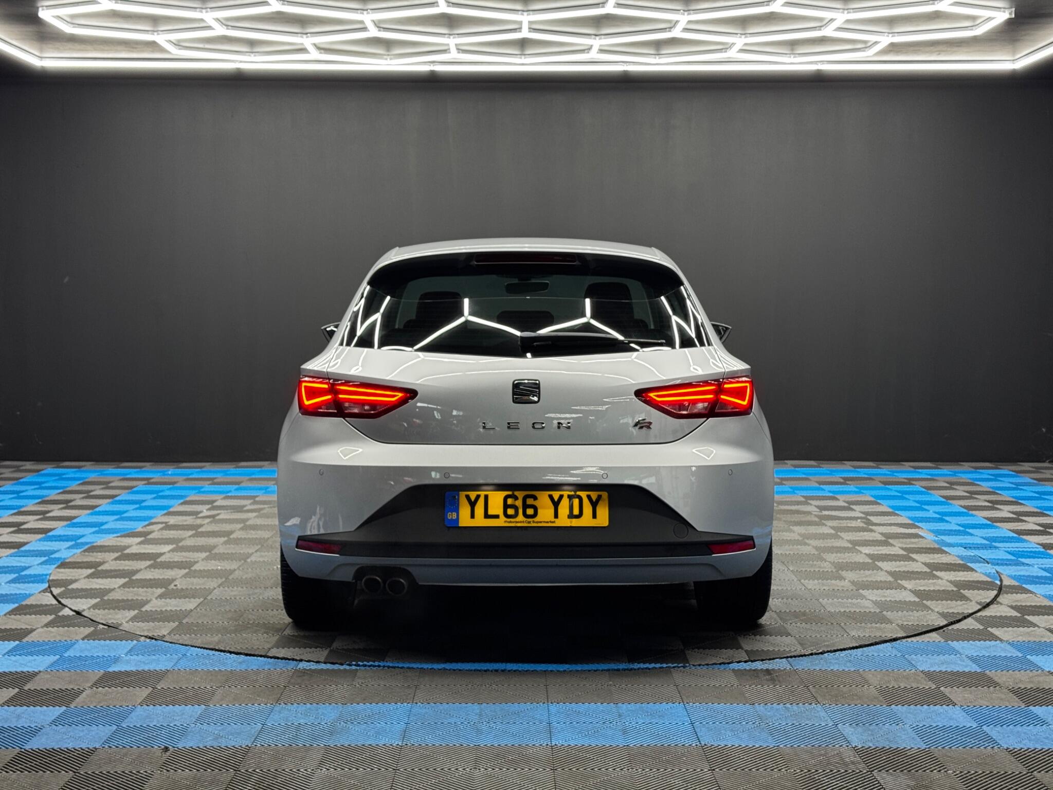 Seat Leon 2.0 TDI FR Titanium Sport Coupe Euro 6 (s/s) 3dr 3dr Manual 2026