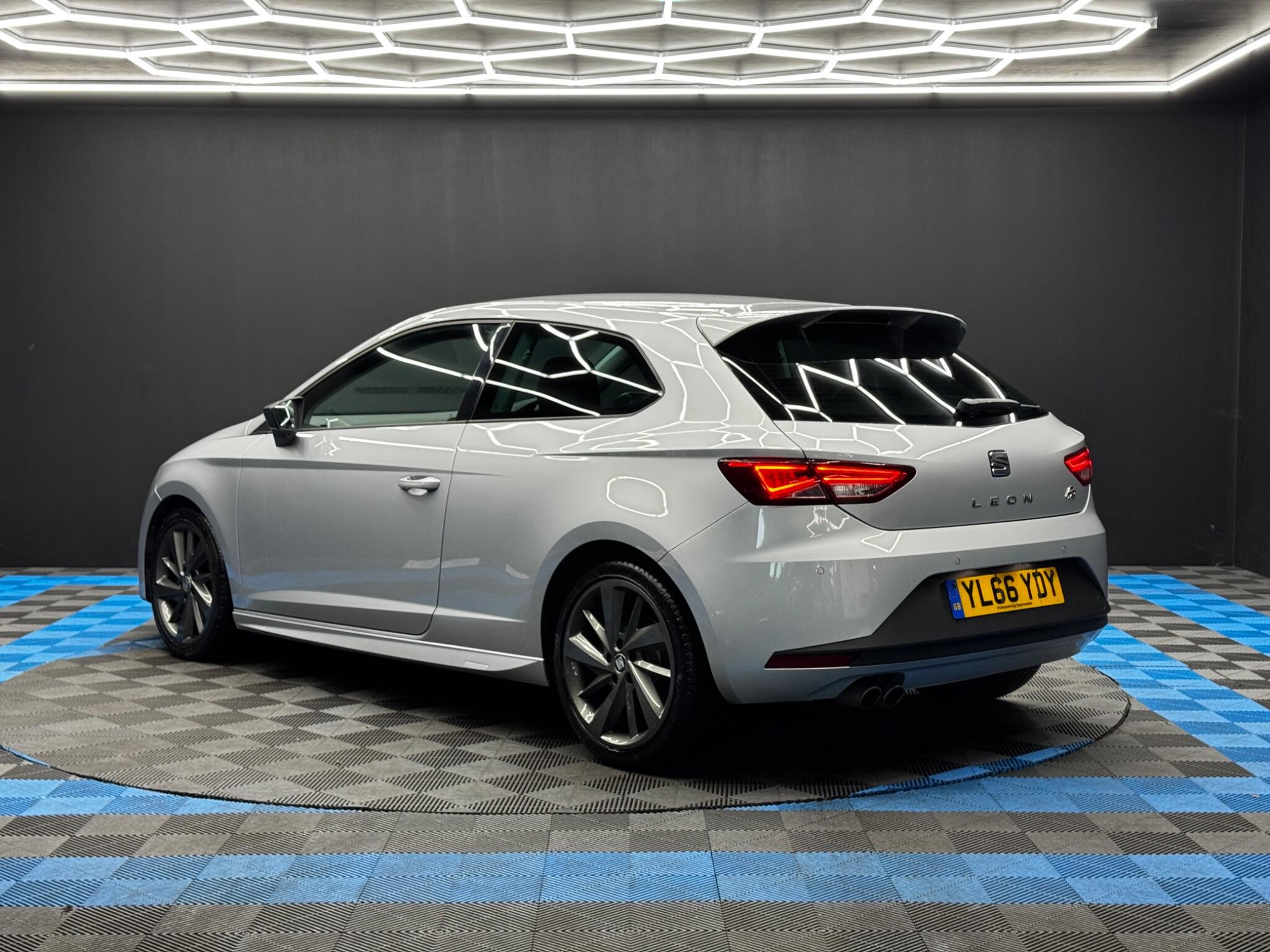 Seat Leon 2.0 TDI FR Titanium Sport Coupe Euro 6 (s/s) 3dr 3dr Manual 2026