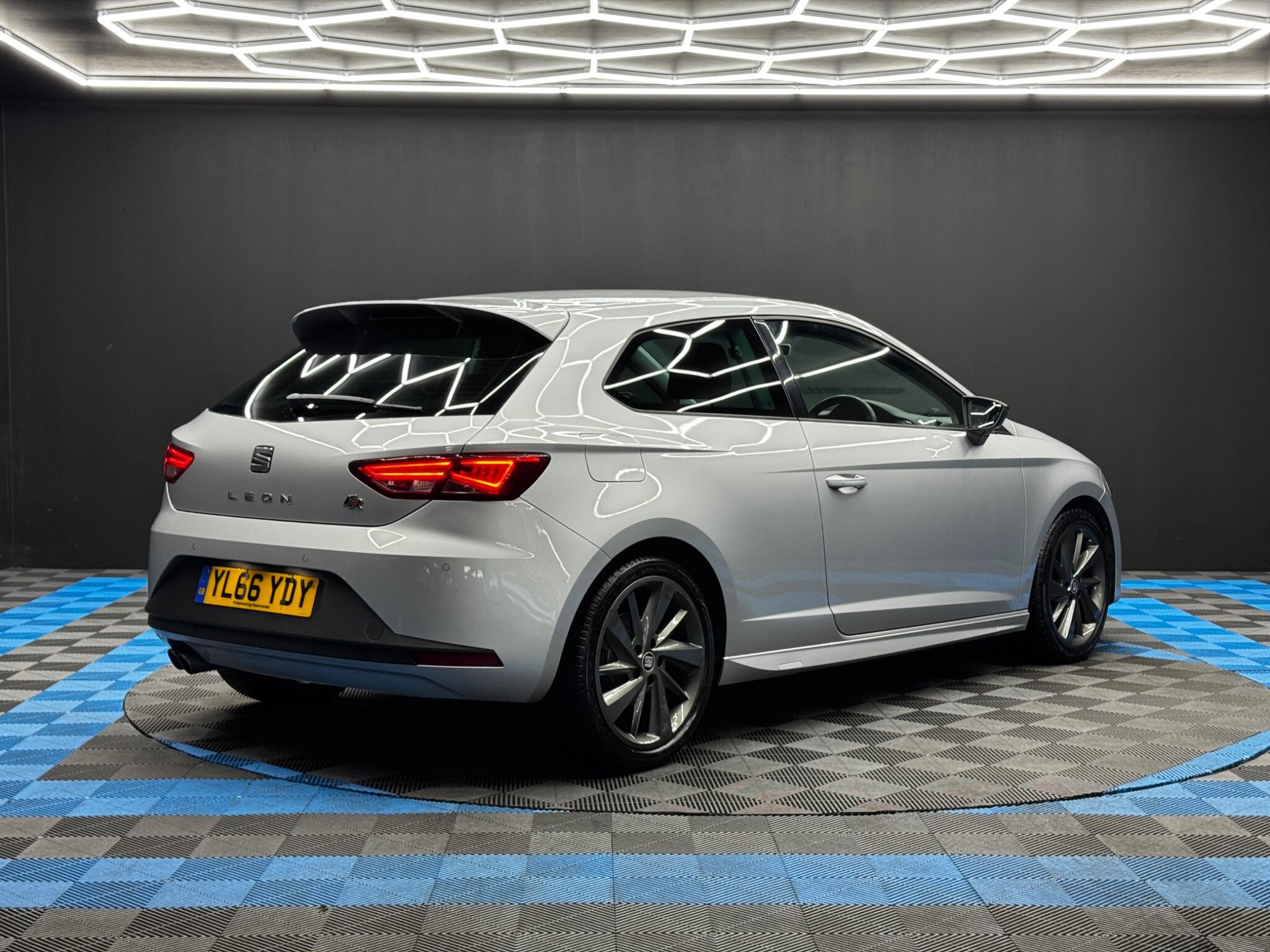 Seat Leon 2.0 TDI FR Titanium Sport Coupe Euro 6 (s/s) 3dr 3dr Manual 2026