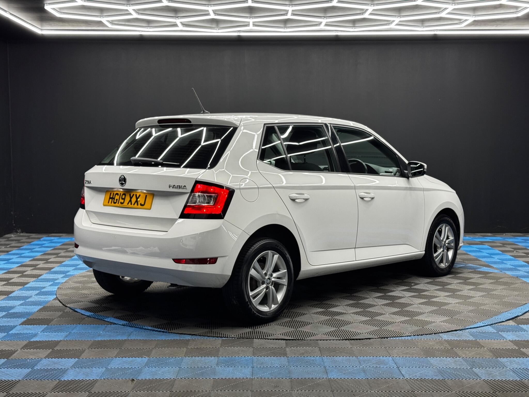 Skoda Fabia 1.0 SE Euro 6 (s/s) 5dr 5dr Manual 2026