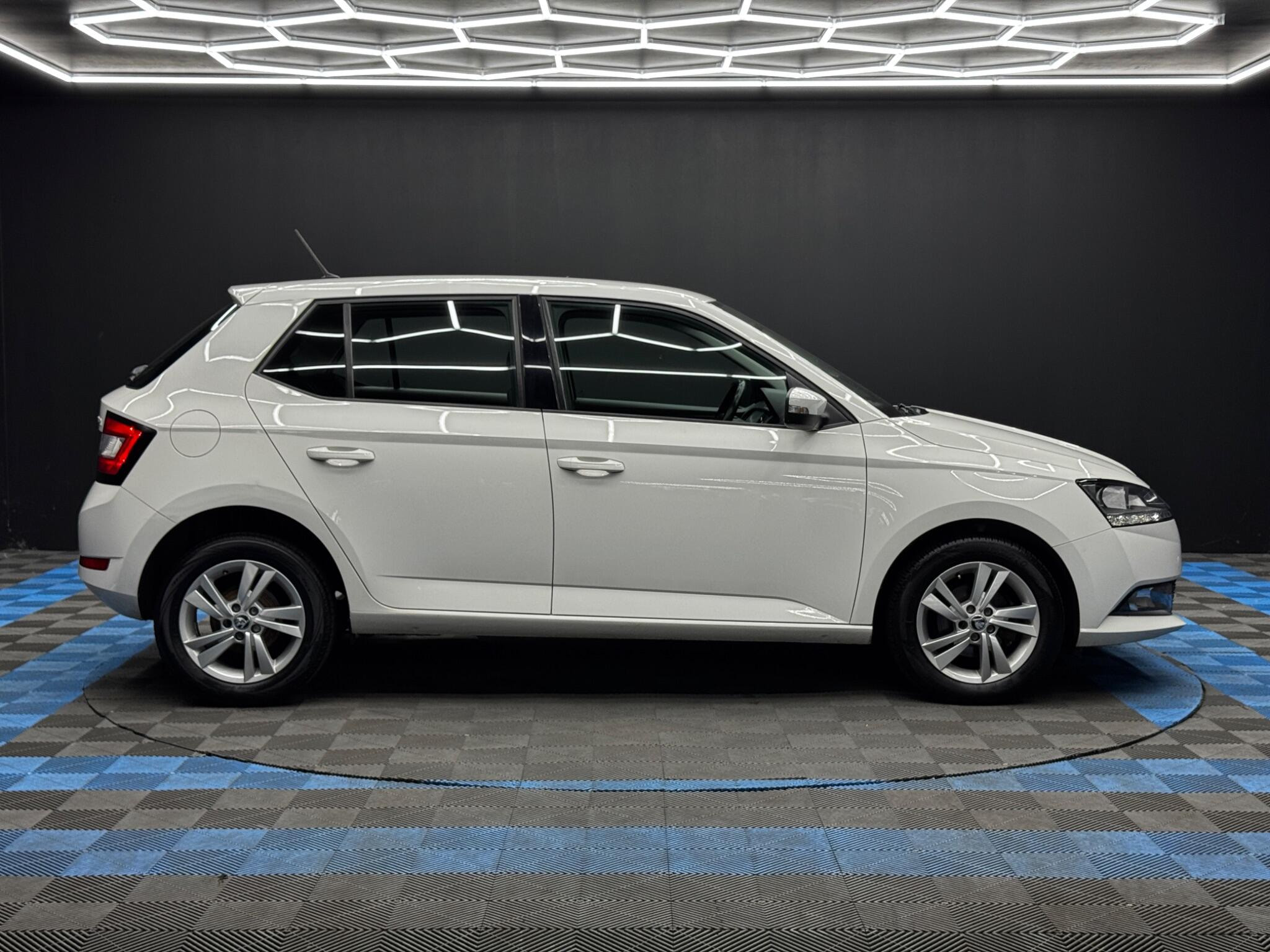 Skoda Fabia 1.0 SE Euro 6 (s/s) 5dr 5dr Manual 2026