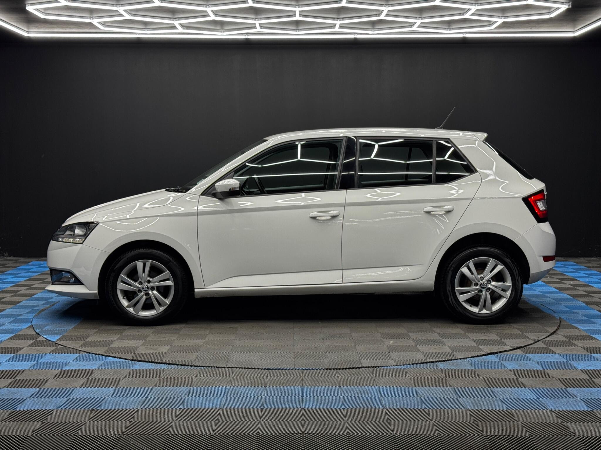 Skoda Fabia 1.0 SE Euro 6 (s/s) 5dr 5dr Manual 2026