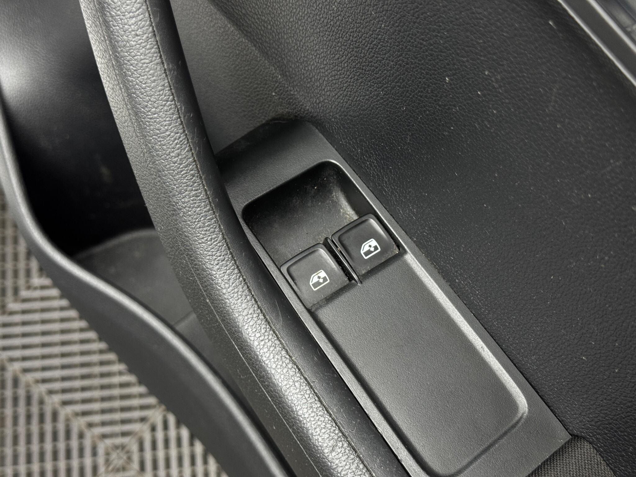 Skoda Fabia 1.2 TSI Monte Carlo Euro 6 (s/s) 5dr 5dr Manual 2026
