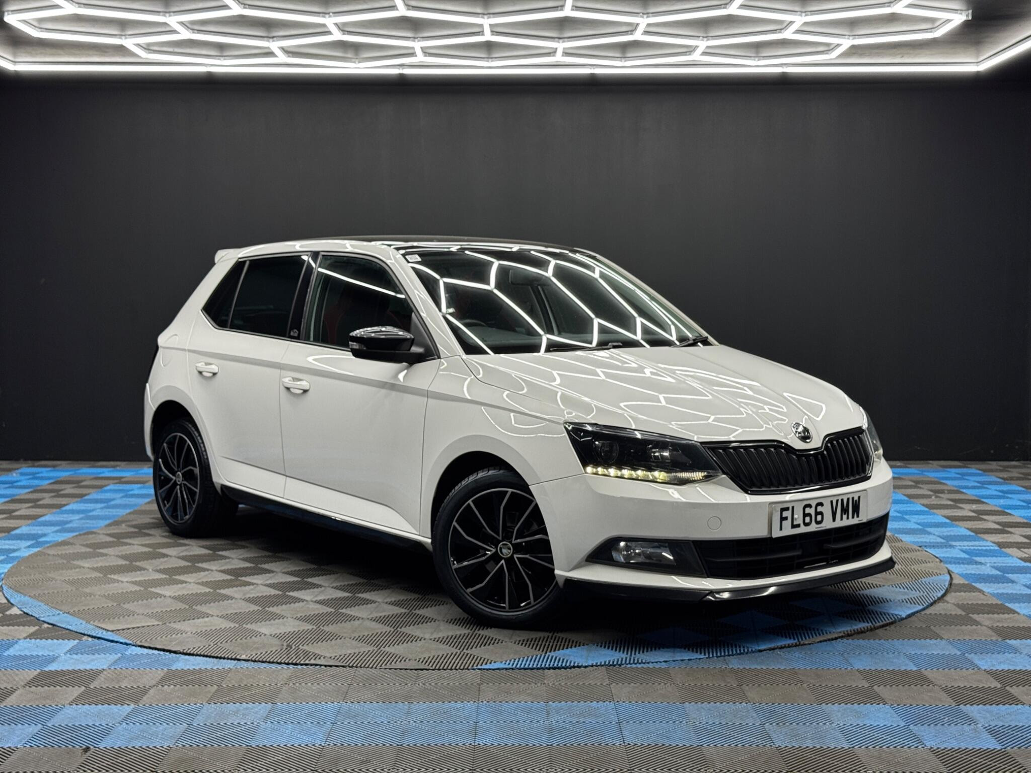 Skoda Fabia 1.2 TSI Monte Carlo Euro 6 (s/s) 5dr 5dr Manual 2026