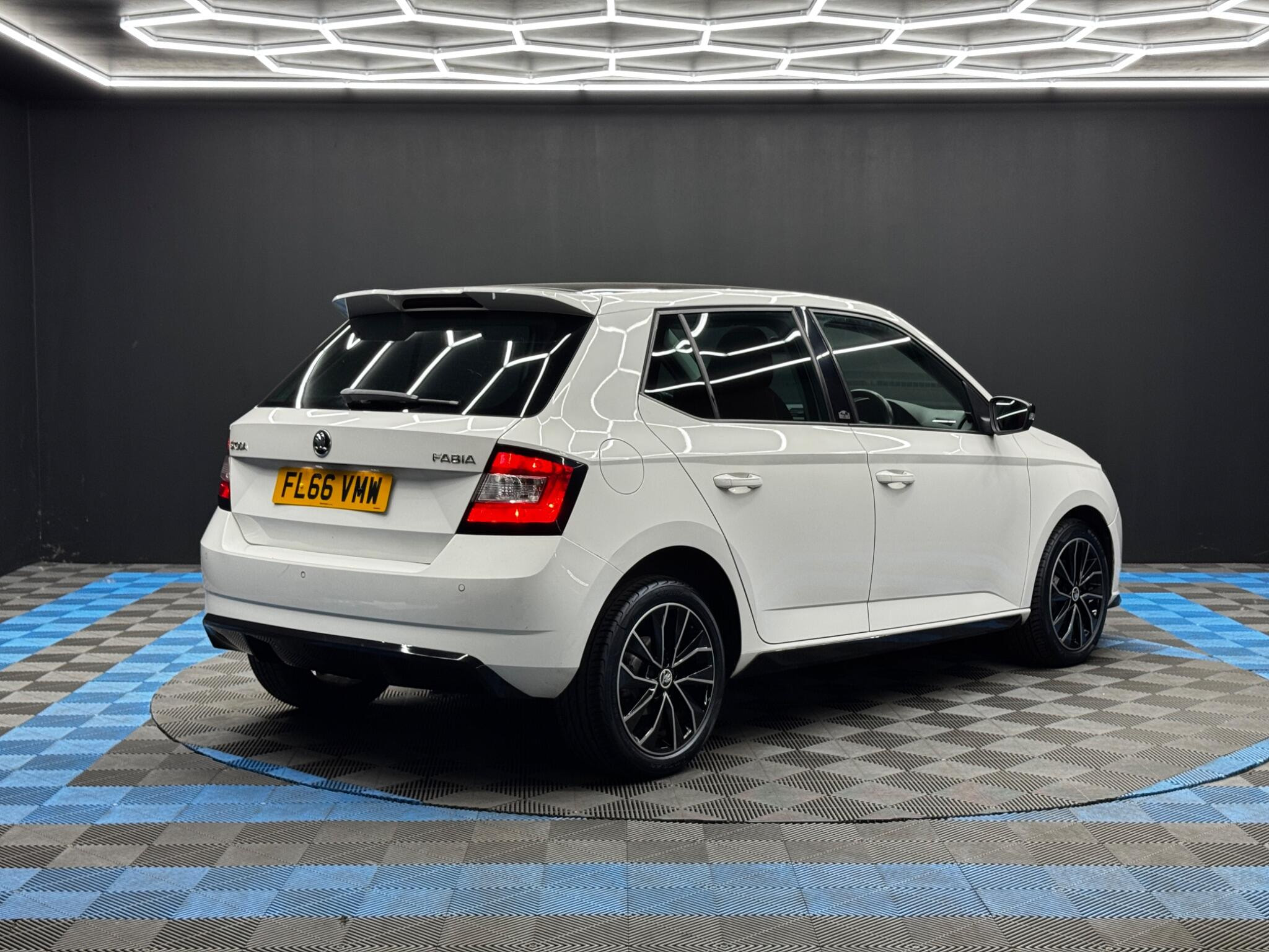 Skoda Fabia 1.2 TSI Monte Carlo Euro 6 (s/s) 5dr 5dr Manual 2026
