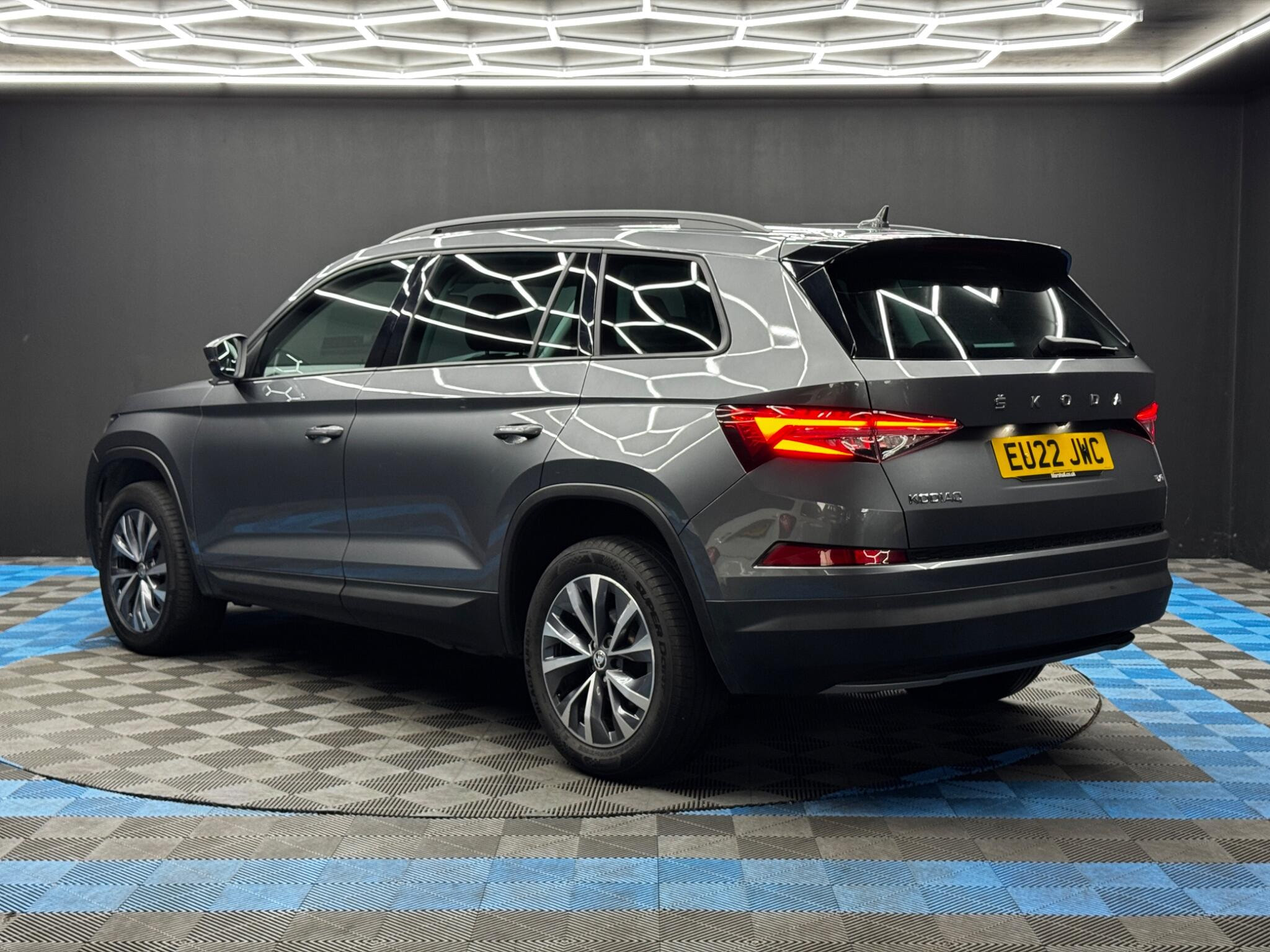 Skoda Kodiaq 2.0 TDI SE Drive DSG 4WD Euro 6 (s/s) 5dr (7 Seat) 5dr Automatic 2026