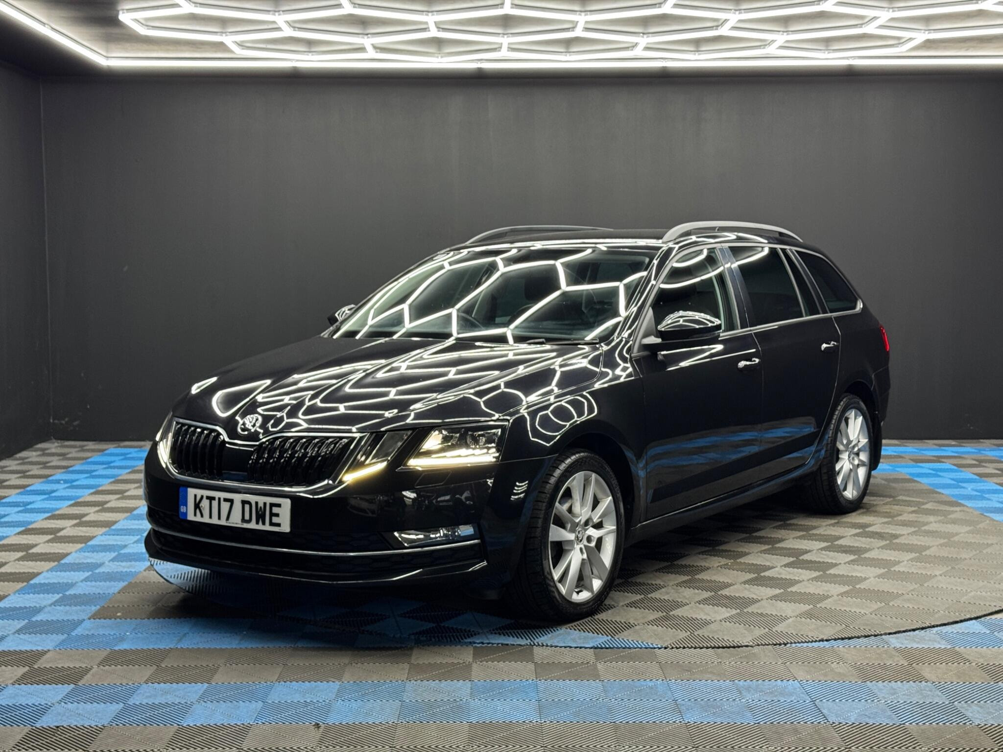 Skoda Octavia 1.6 TDI SE L DSG Euro 6 (s/s) 5dr 5dr Automatic 2026