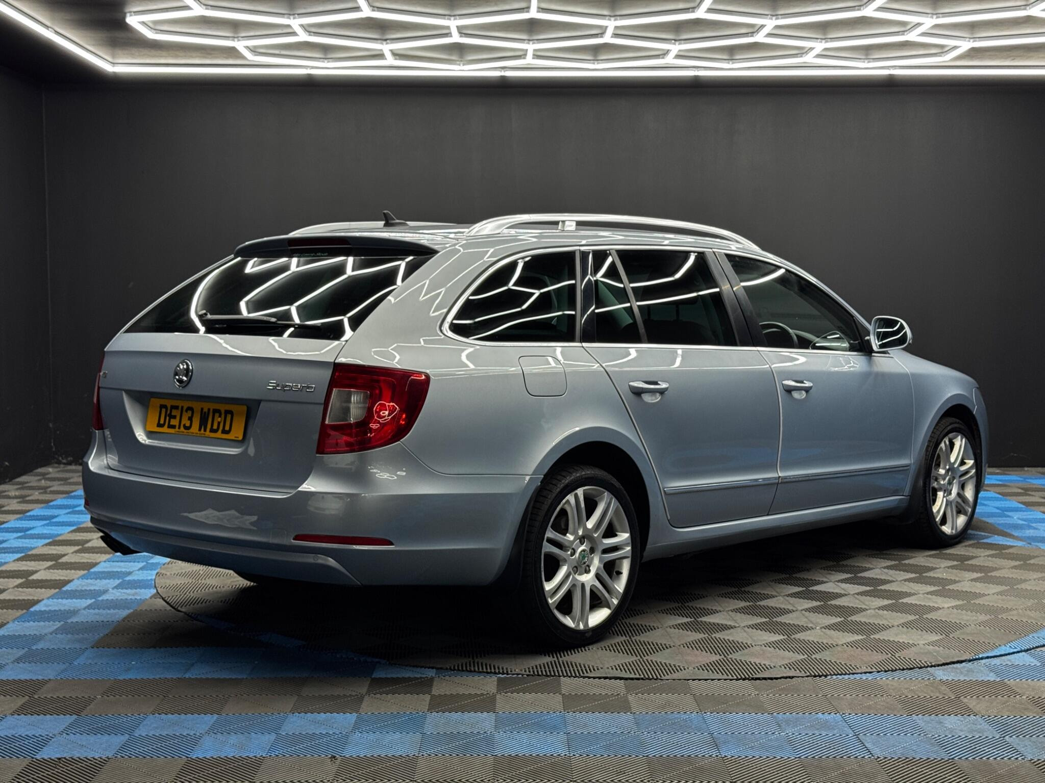 Skoda Superb 2.0 TDI Elegance DSG Euro 5 5dr 5dr Automatic 2026