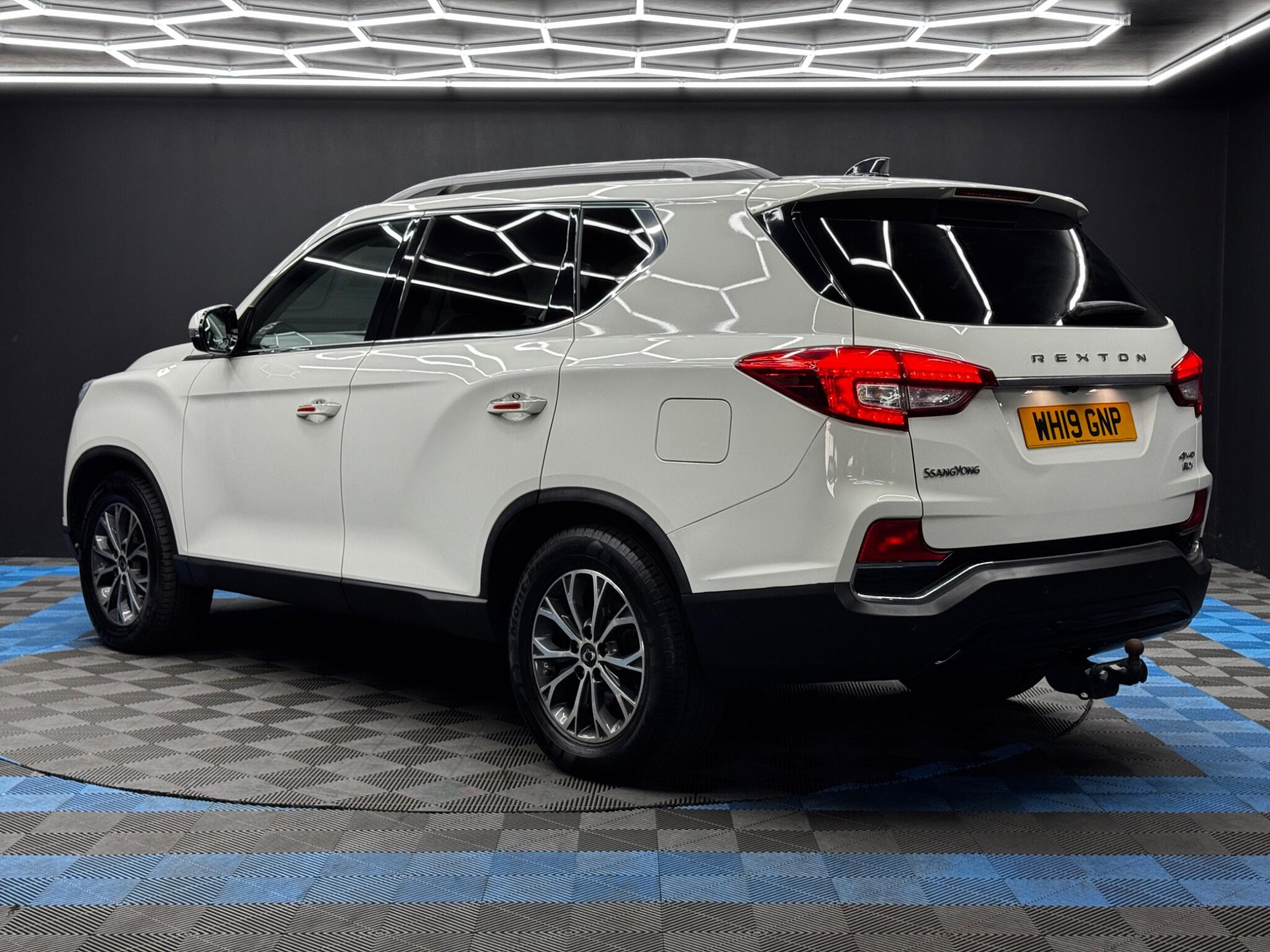 Ssangyong Rexton 2.2D ELX T-Tronic 4WD Euro 6 5dr 5dr Automatic 2026