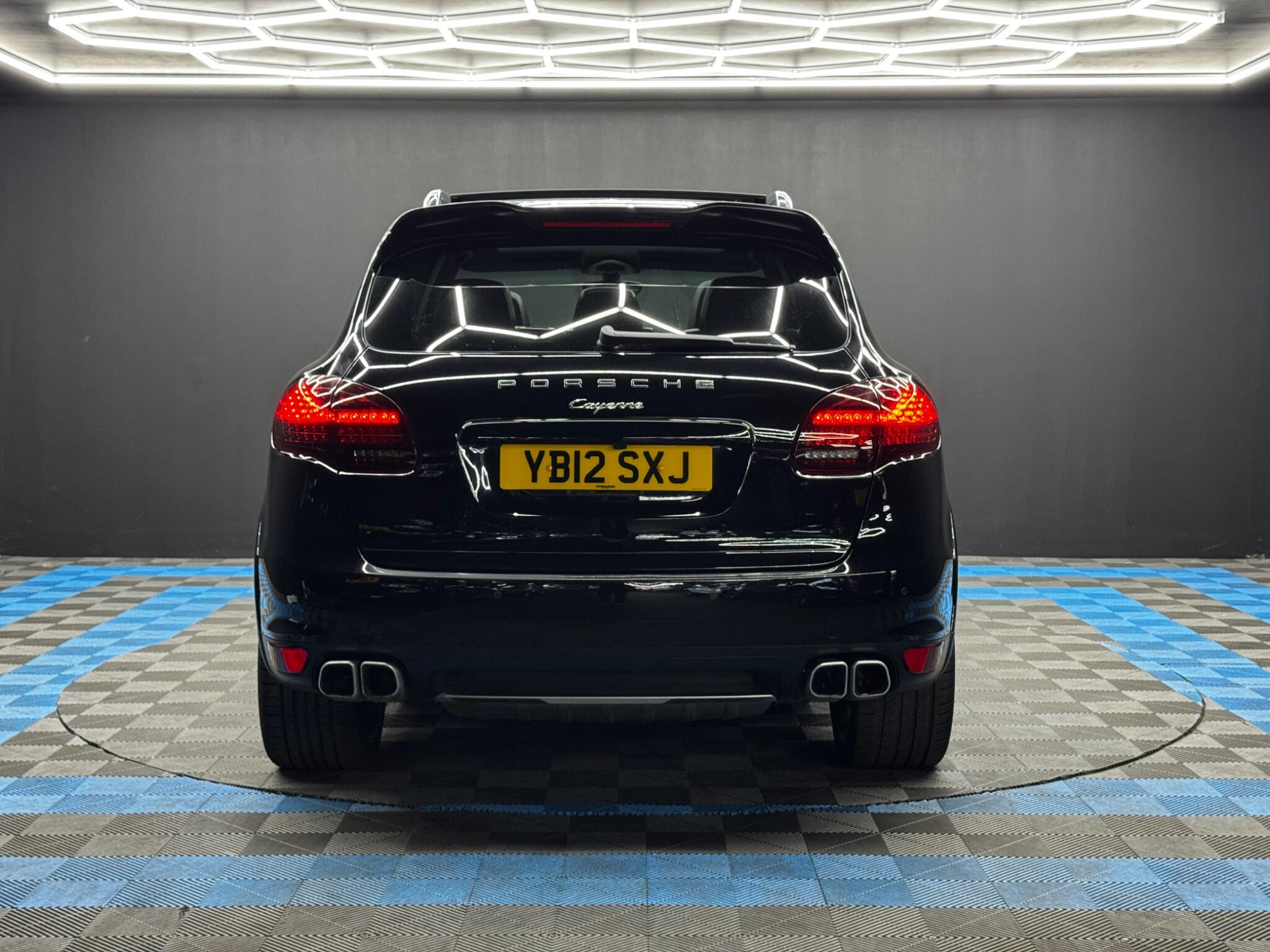 Porsche Cayenne 3.0 TD V6 Tiptronic 4WD Euro 5 (s/s) 5dr 5dr Automatic 2026