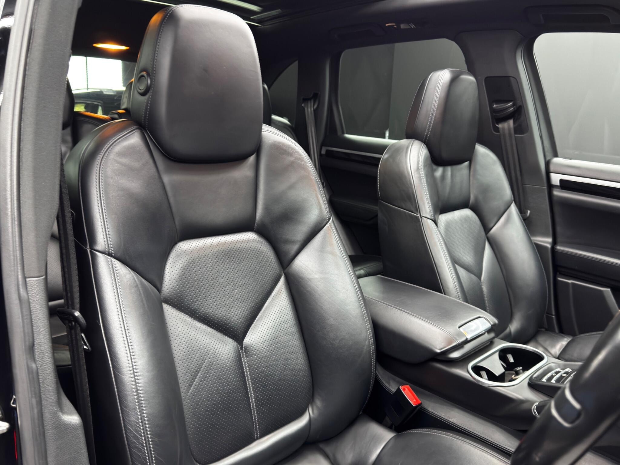 Porsche Cayenne 3.0 TD V6 Tiptronic 4WD Euro 5 (s/s) 5dr 5dr Automatic 2026