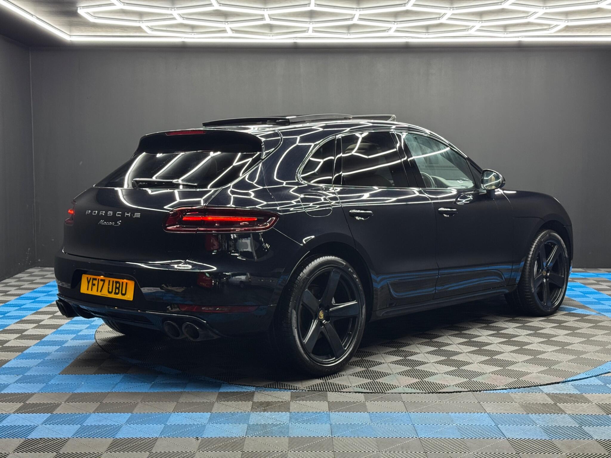Porsche Macan 3.0 TD V6 S PDK 4WD Euro 6 (s/s) 5dr 5dr Automatic 2026