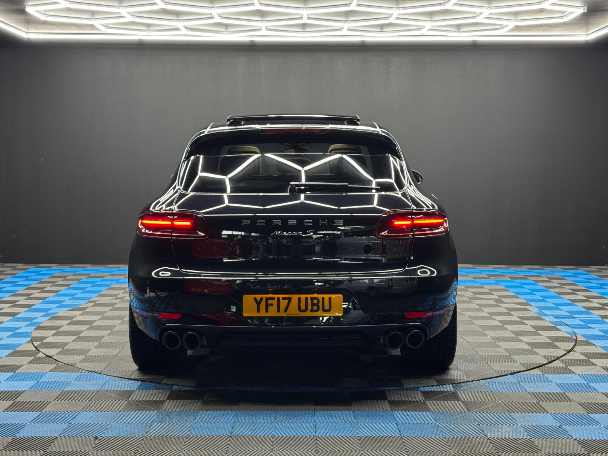 Porsche Macan 3.0 TD V6 S PDK 4WD Euro 6 (s/s) 5dr 5dr Automatic 2026