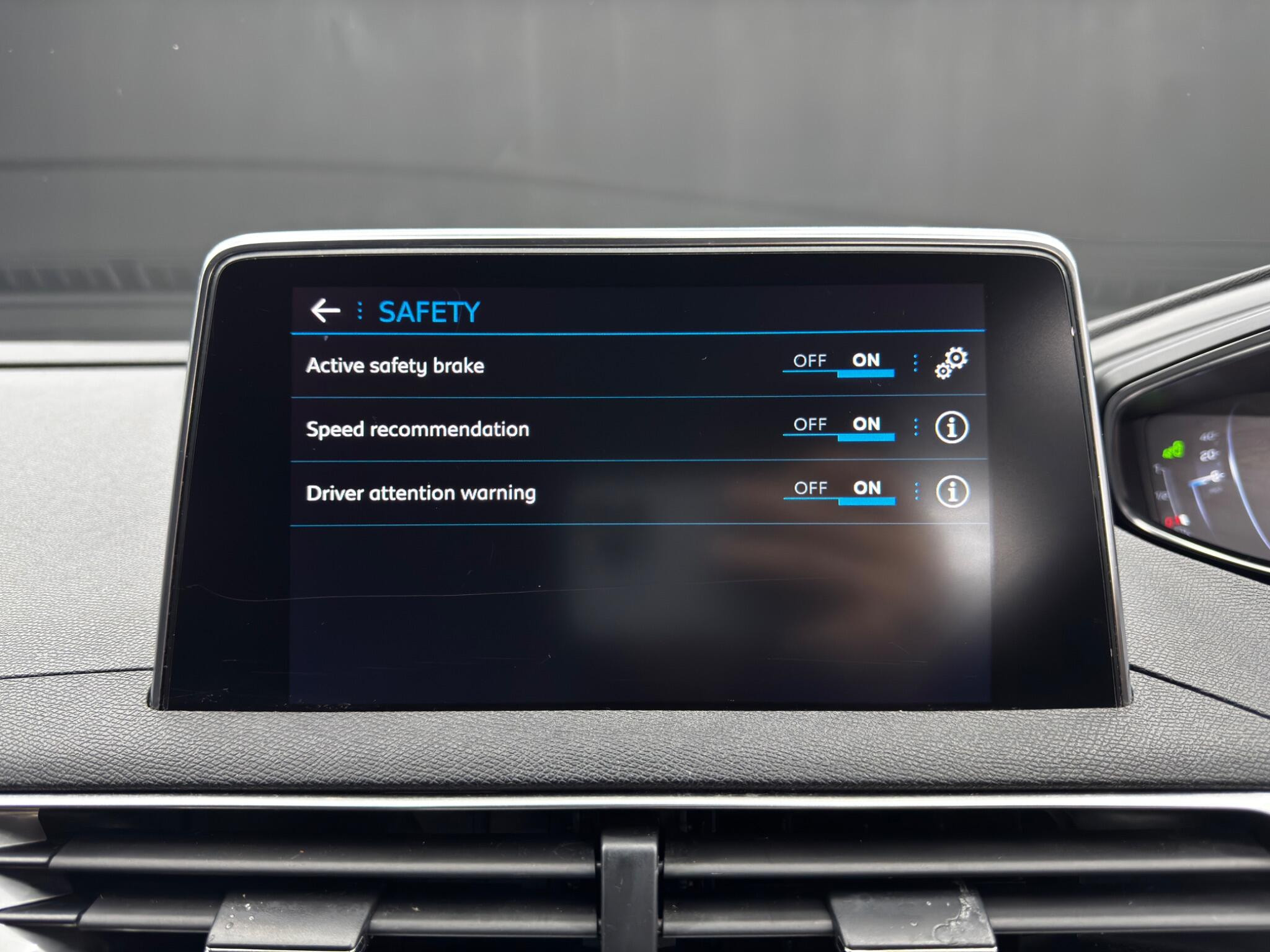 Peugeot 5008 1.5 BlueHDi Allure Euro 6 (s/s) 5dr 5dr Manual 2026