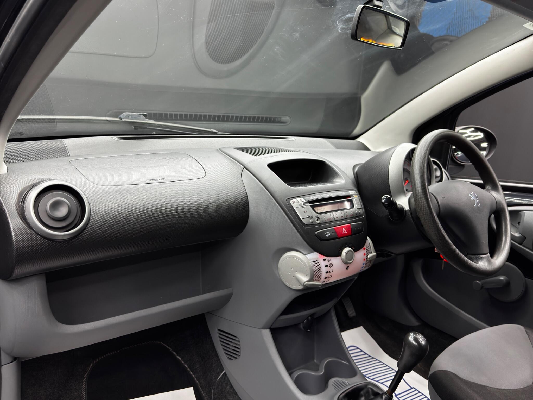 Peugeot 107 1.0 12V Urban Lite Euro 4 3dr 3dr Manual 2026