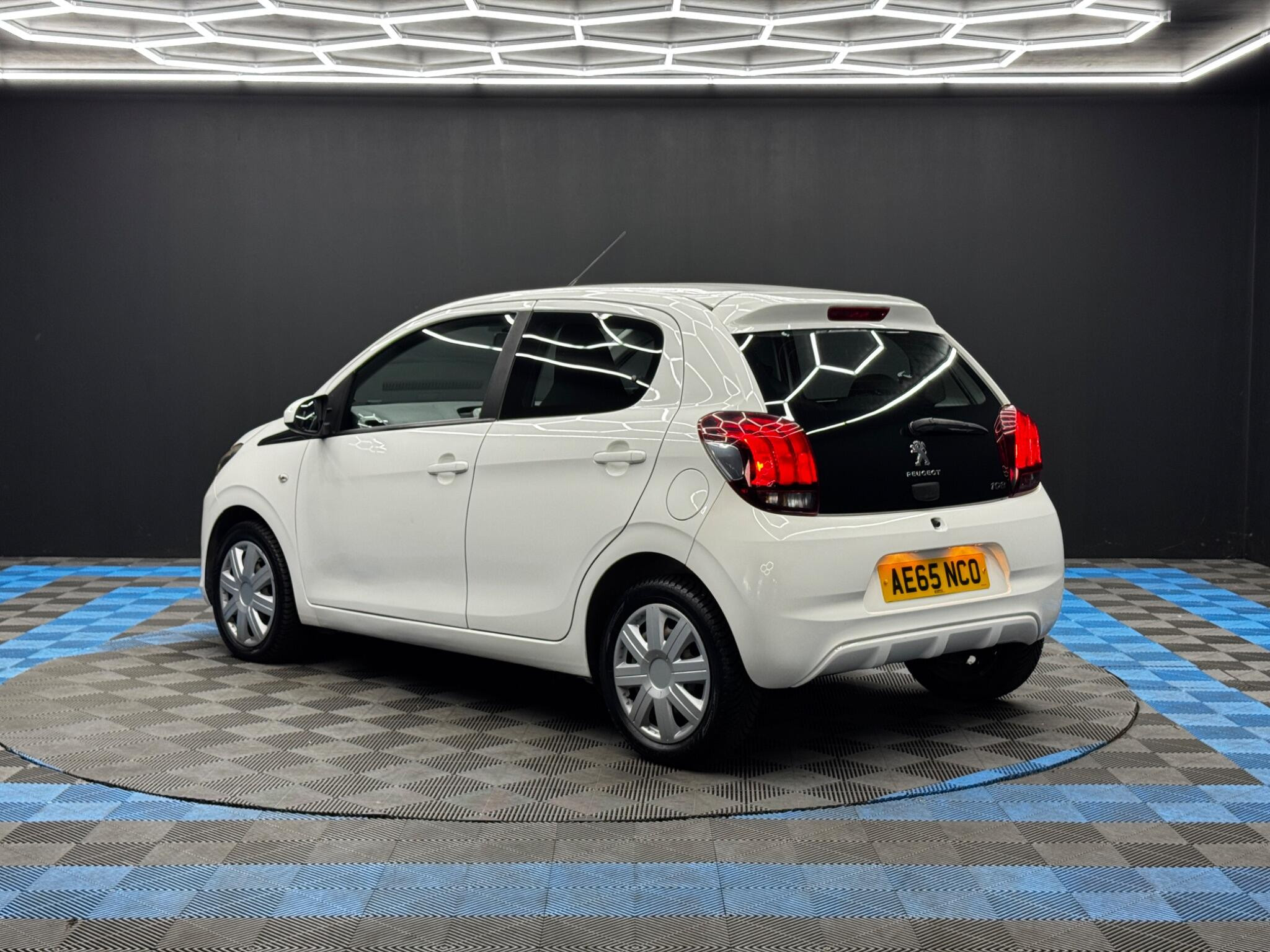 Peugeot 108 1.0 Active Euro 6 5dr 5dr Manual 2026