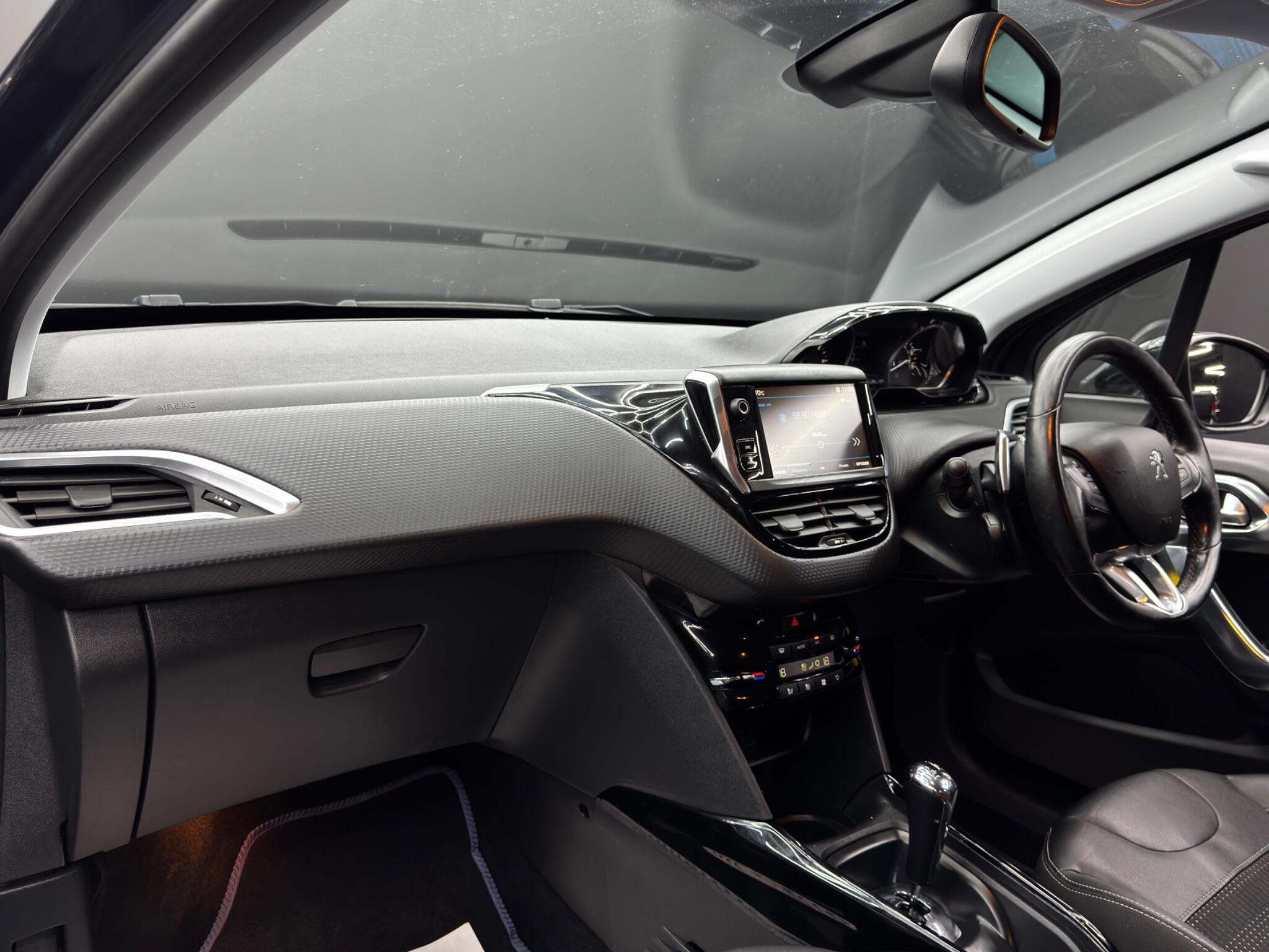 Peugeot 2008 1.2 PureTech Allure ETG Euro 6 (s/s) 5dr 5dr Automatic 2026