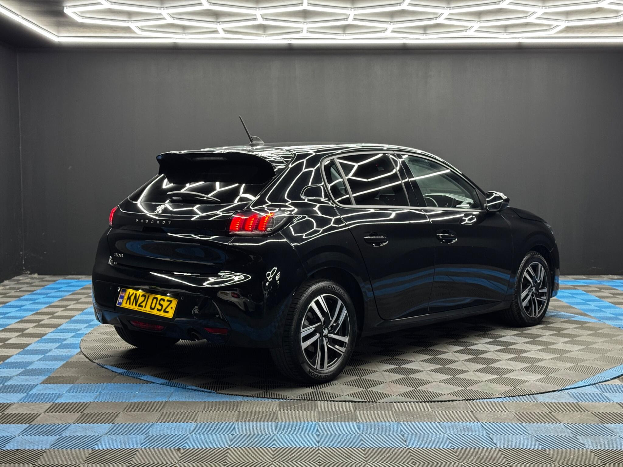 Peugeot 208 1.2 PureTech Allure Premium EAT Euro 6 (s/s) 5dr 5dr Automatic 2026