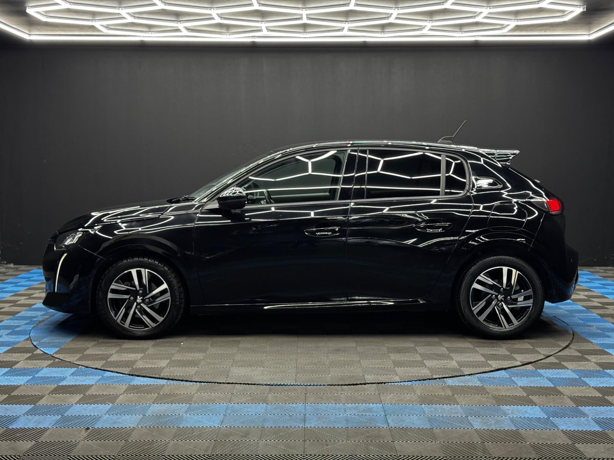 Peugeot 208 1.2 PureTech Allure Premium EAT Euro 6 (s/s) 5dr 5dr Automatic 2026