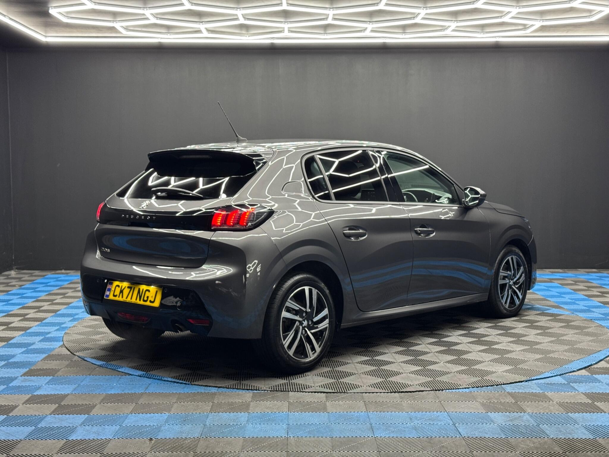 Peugeot 208 1.2 PureTech Allure Premium Euro 6 (s/s) 5dr 5dr Manual 2026