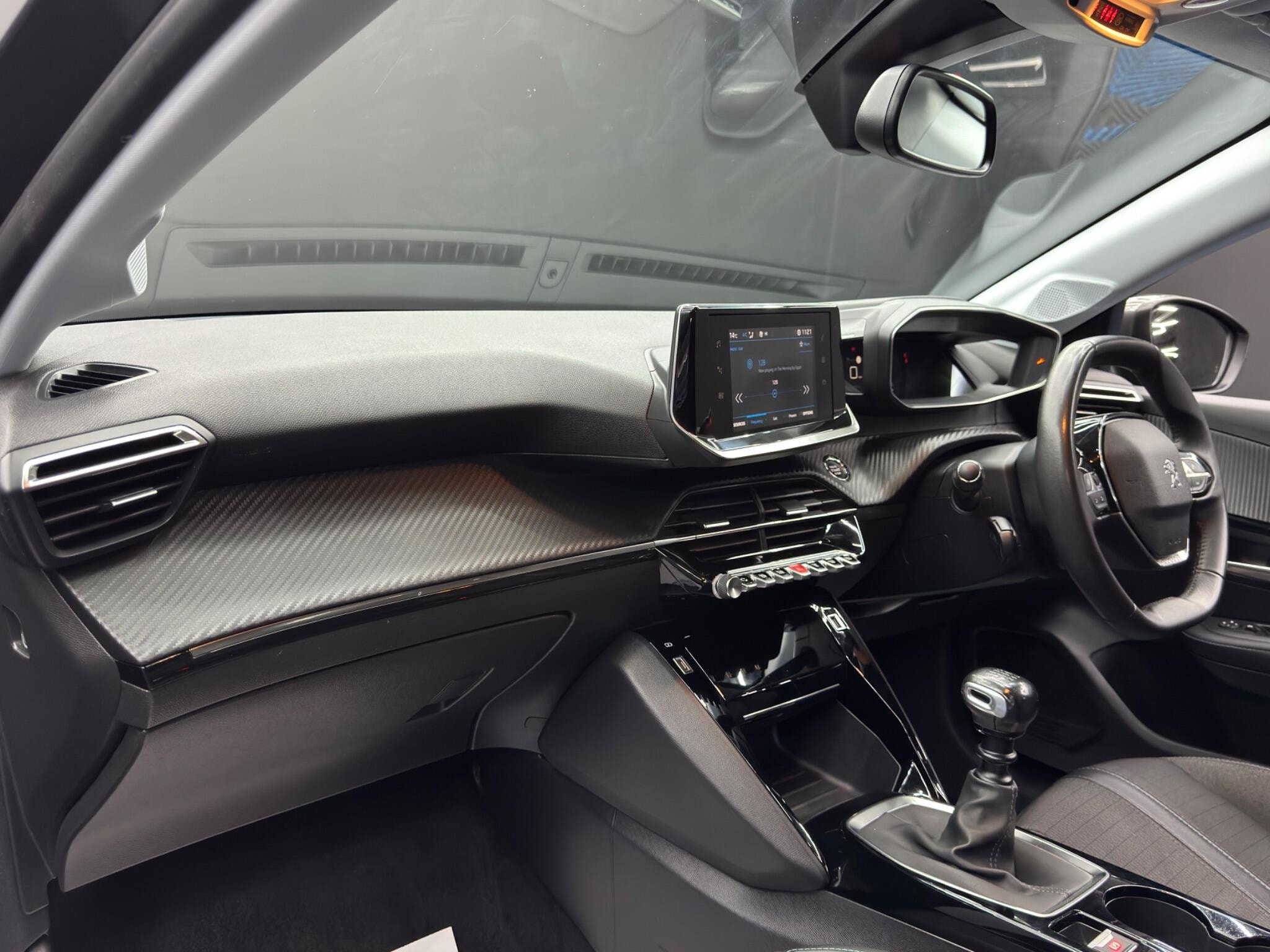 Peugeot 208 1.2 PureTech Allure Premium Euro 6 (s/s) 5dr 5dr Manual 2026
