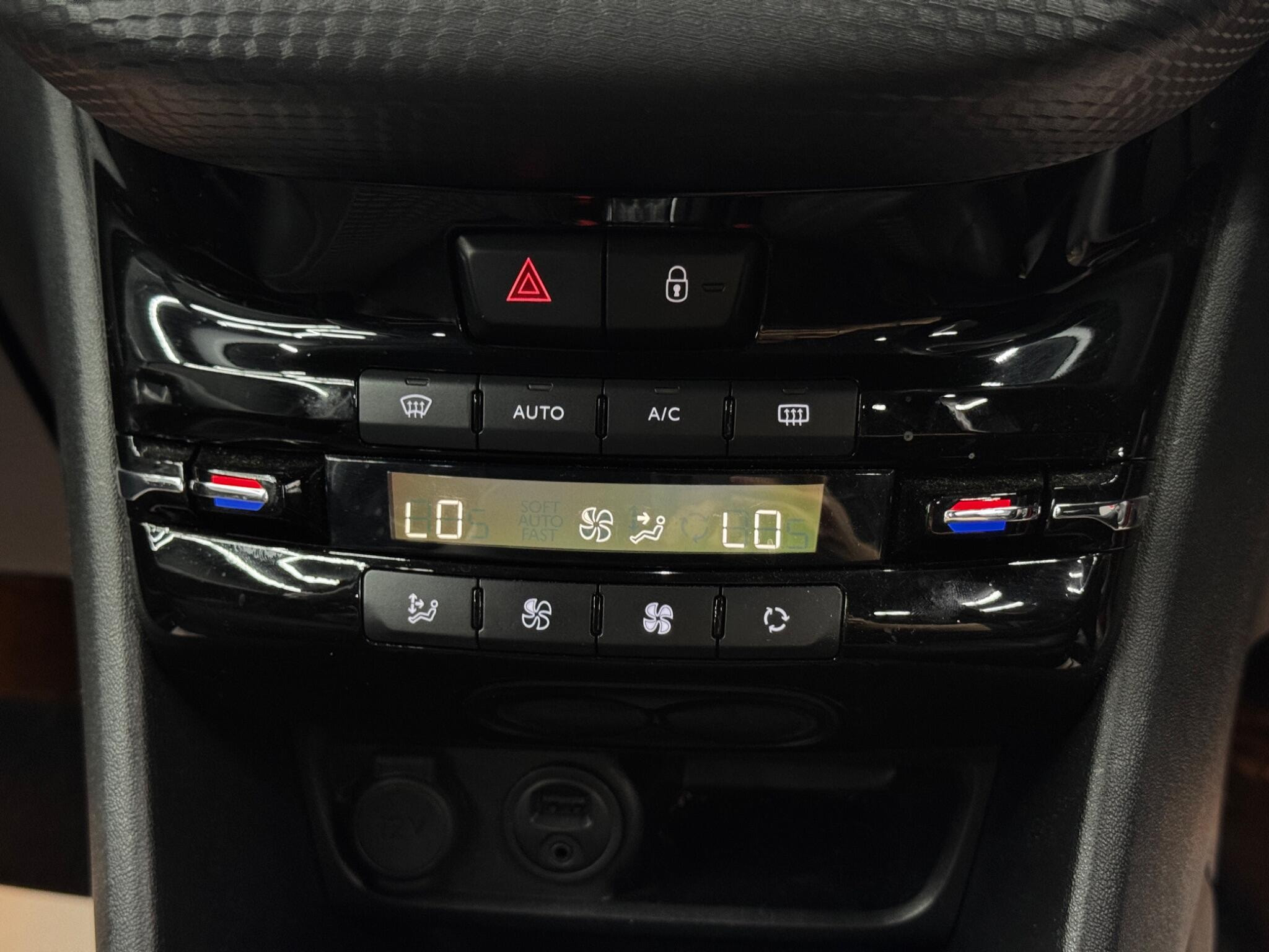 Peugeot 208 1.2 PureTech GT Line Euro 6 (s/s) 5dr 5dr Manual 2026
