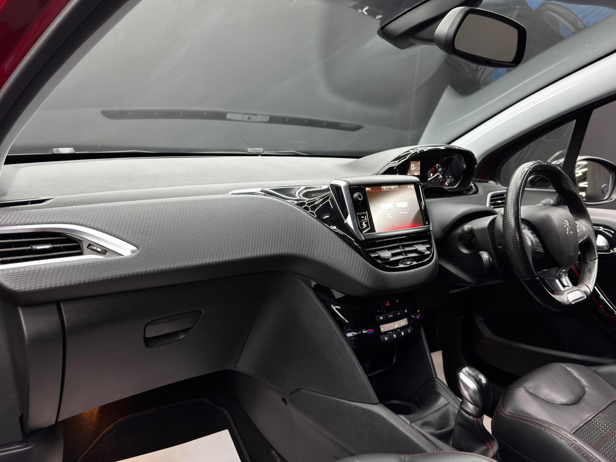 Peugeot 208 1.2 PureTech GT Line Euro 6 (s/s) 5dr 5dr Manual 2026