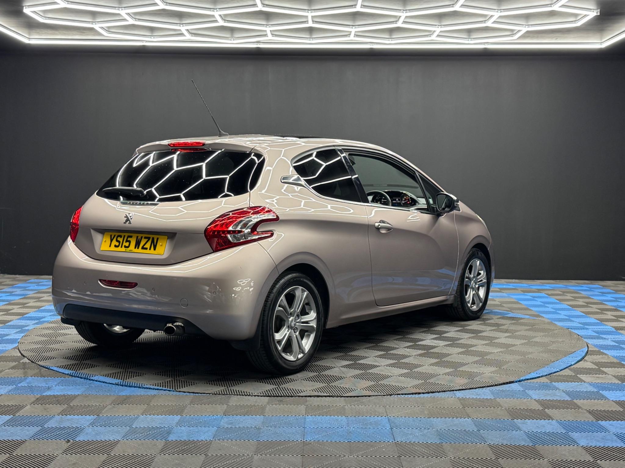 Peugeot 208 1.2 VTi PureTech Allure Euro 6 3dr 3dr Manual 2026