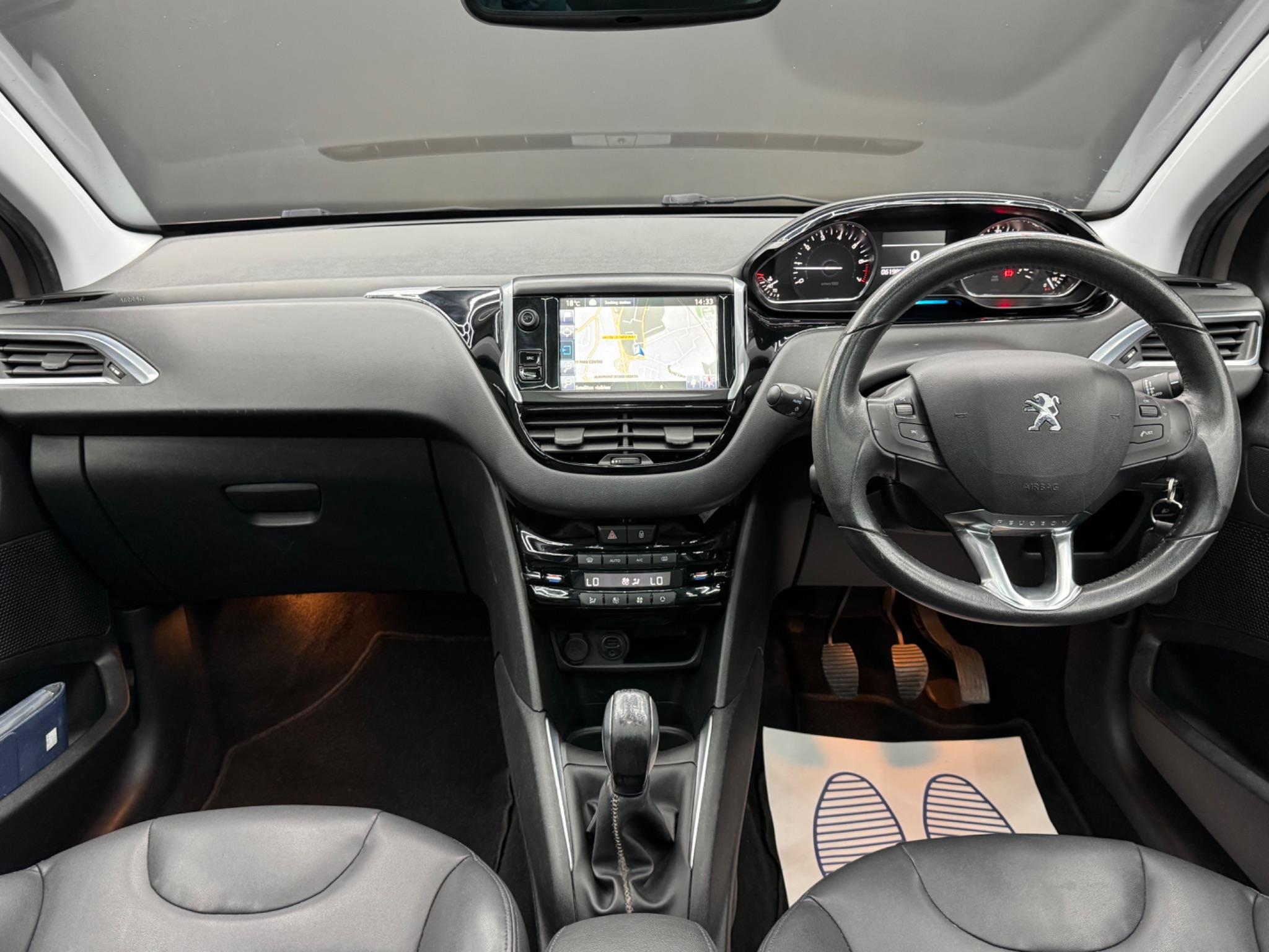 Peugeot 208 1.2 VTi PureTech Allure Euro 6 3dr 3dr Manual 2026