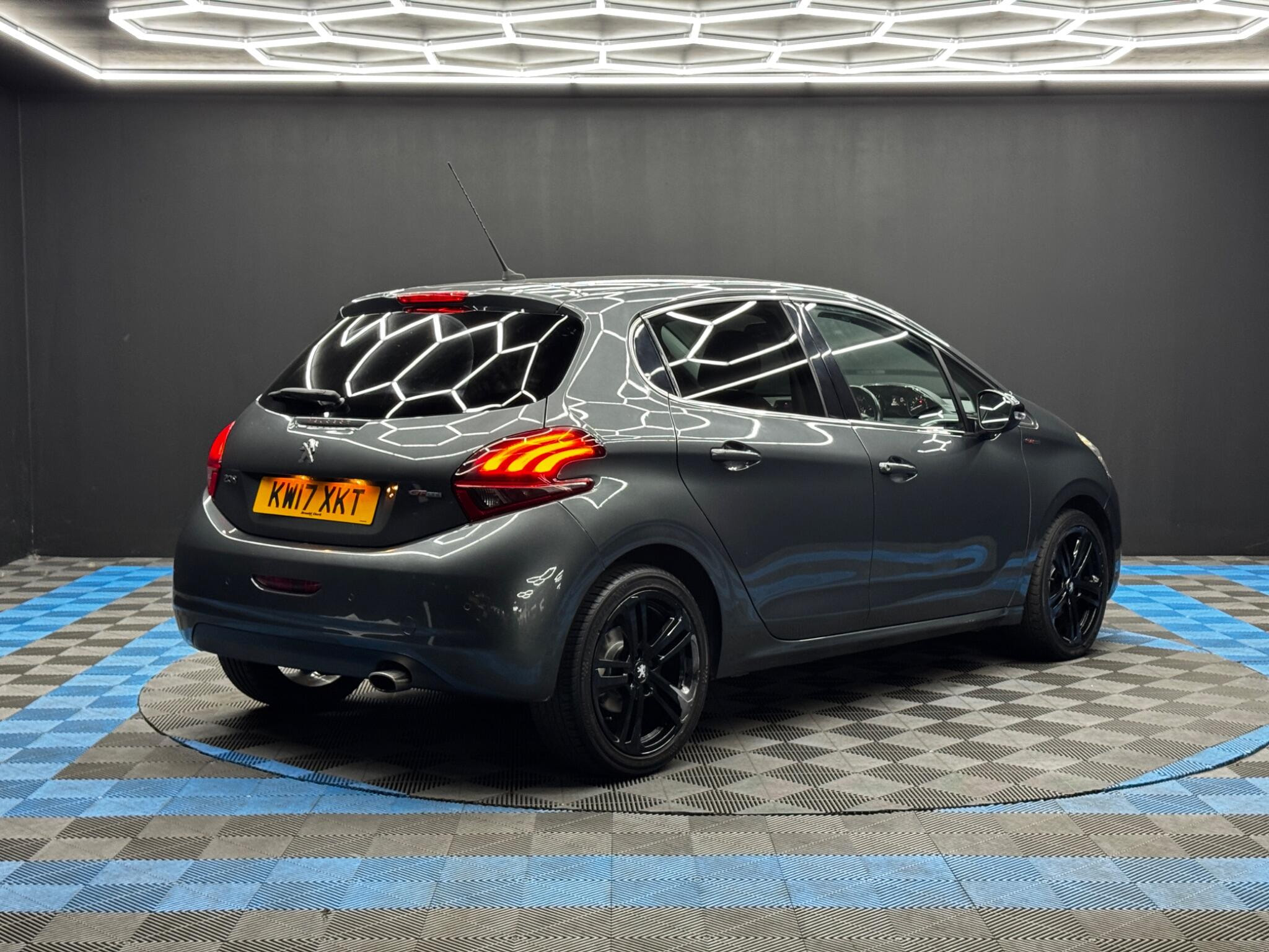 Peugeot 208 1.6 BlueHDi GT Line Euro 6 5dr 5dr Manual 2026