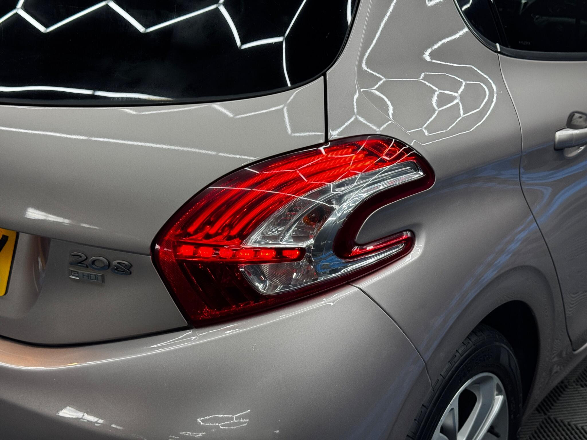 Peugeot 208 1.6 e-HDi Allure Euro 5 (s/s) 5dr 5dr Manual 2026