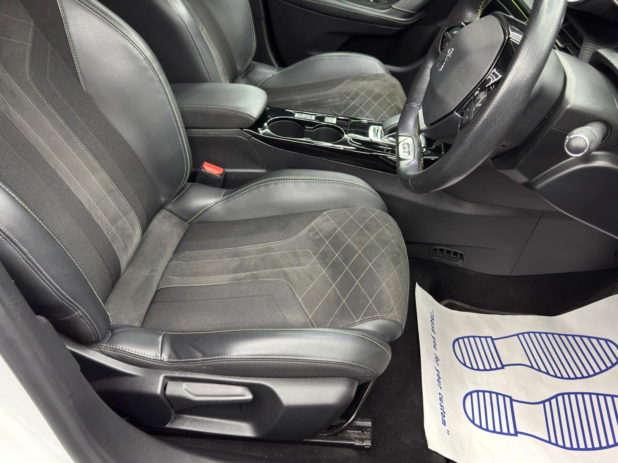 Peugeot E-2008 50kWh GT Premium Auto 5dr 5dr Automatic 2026