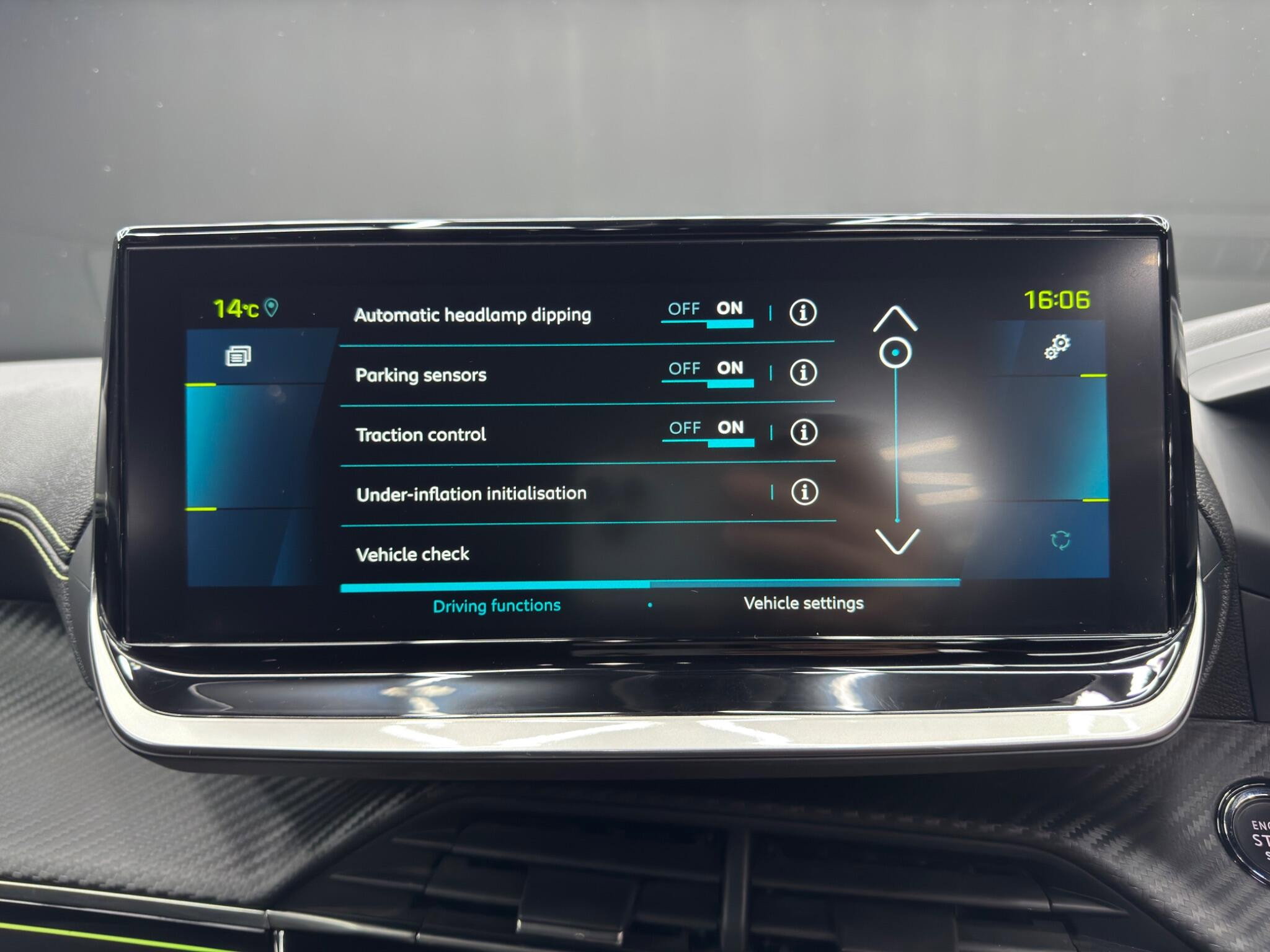 Peugeot E-2008 50kWh GT Premium Auto 5dr 5dr Automatic 2026