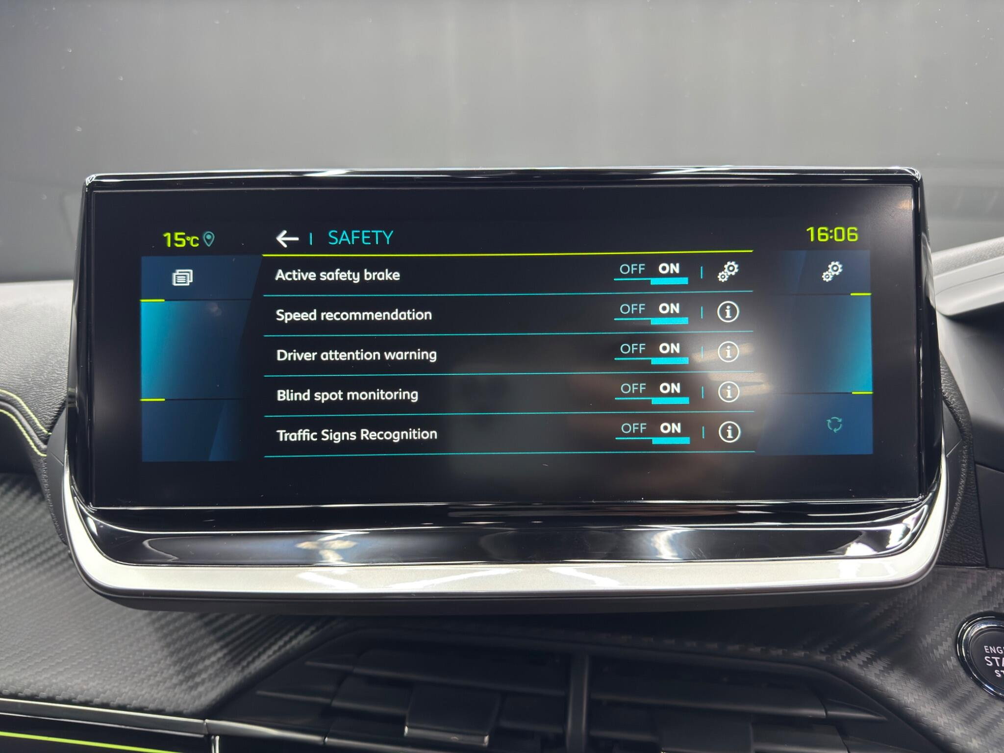 Peugeot E-2008 50kWh GT Premium Auto 5dr 5dr Automatic 2026
