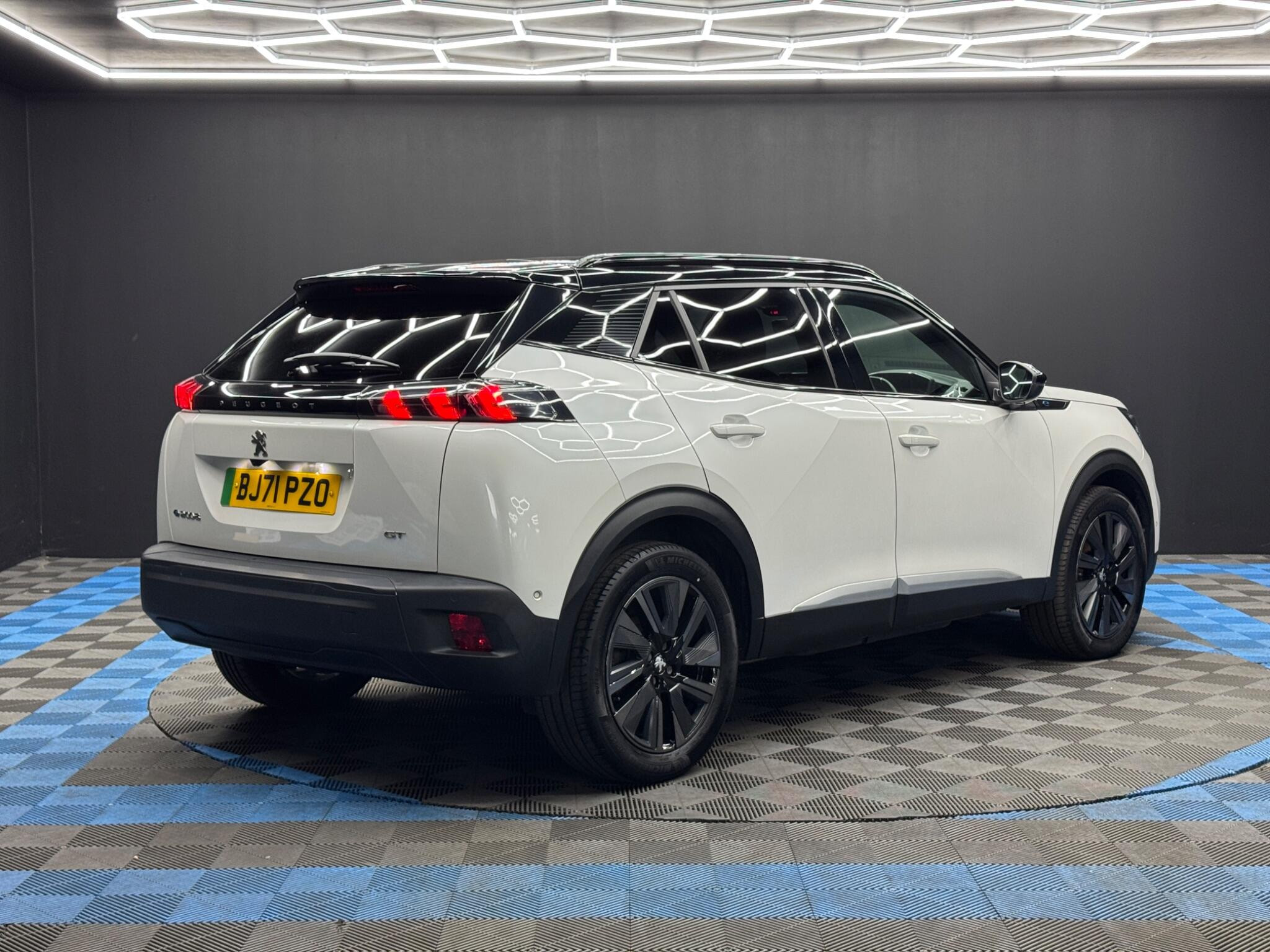 Peugeot E-2008 50kWh GT Premium Auto 5dr 5dr Automatic 2026