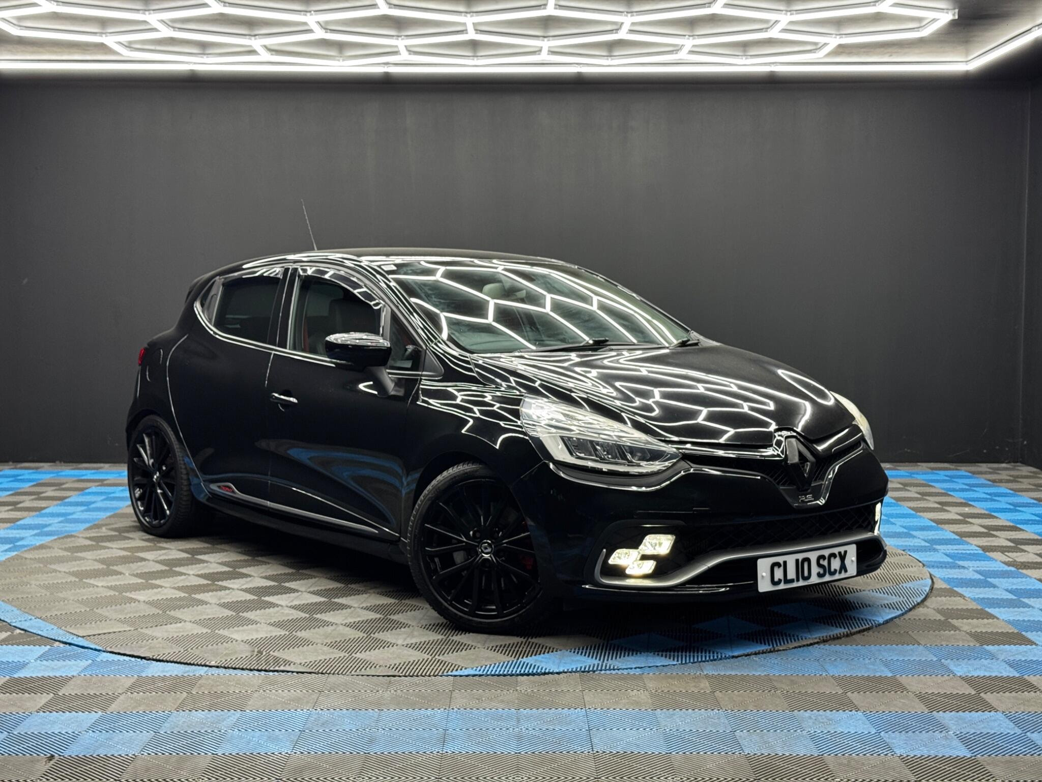 Renault Clio 1.6 TCe Renaultsport Nav Trophy EDC Euro 6 (s/s) 5dr 5dr Automatic 2026