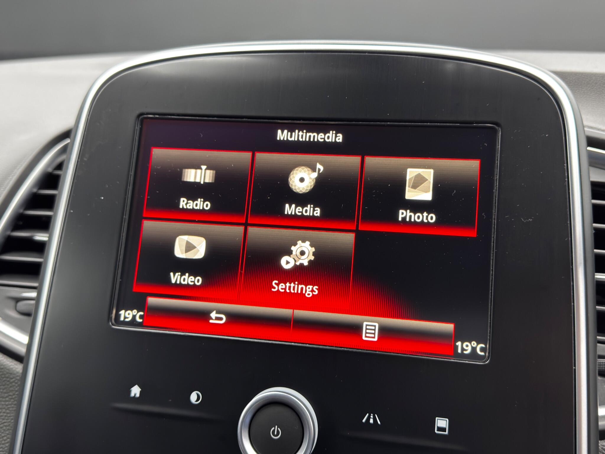 Renault Scenic 1.5 dCi Dynamique Nav Euro 6 (s/s) 5dr 5dr Manual 2026