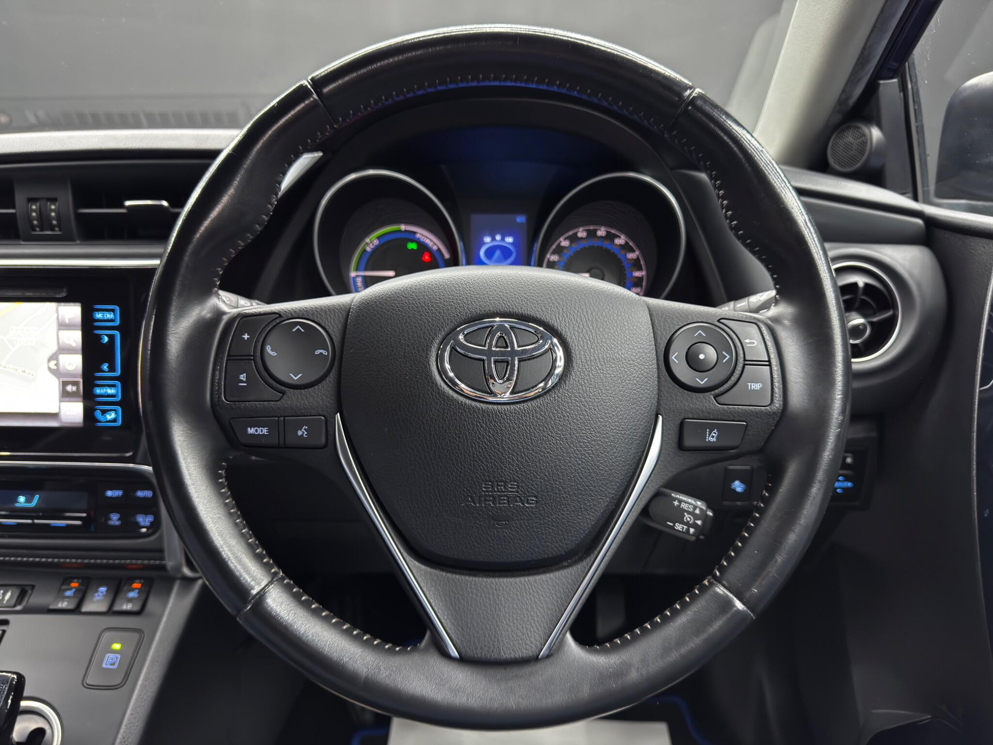 Toyota Auris 1.8 VVT-h Business Edition CVT Euro 6 (s/s) 5dr (Safety Sense) 5dr Automatic 2026