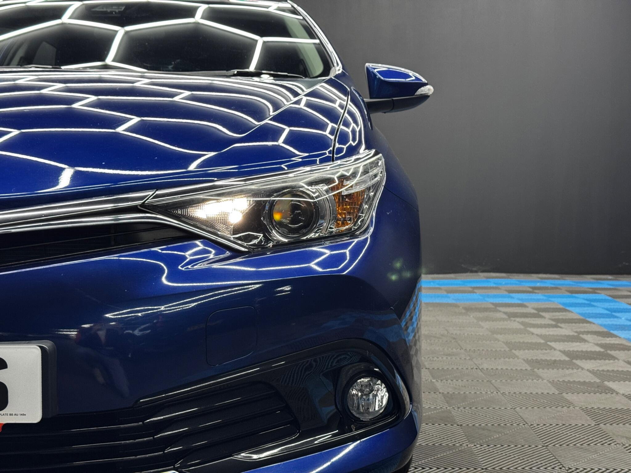 Toyota Auris 1.8 VVT-h Business Edition CVT Euro 6 (s/s) 5dr (Safety Sense) 5dr Automatic 2026