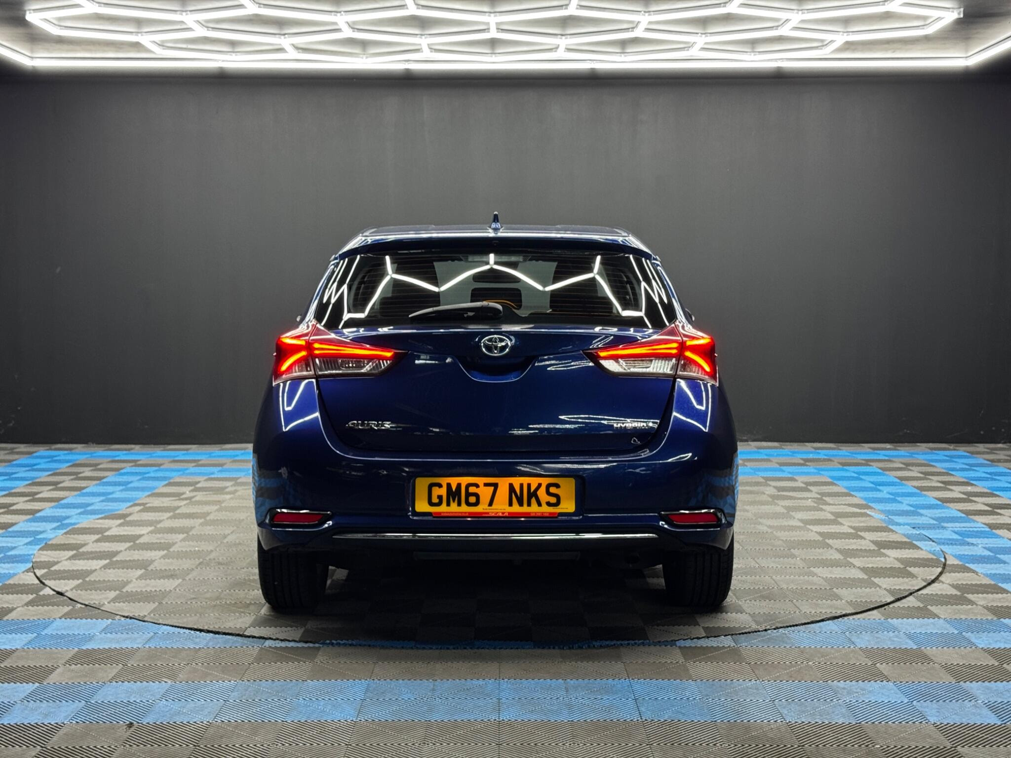 Toyota Auris 1.8 VVT-h Business Edition CVT Euro 6 (s/s) 5dr (Safety Sense) 5dr Automatic 2026