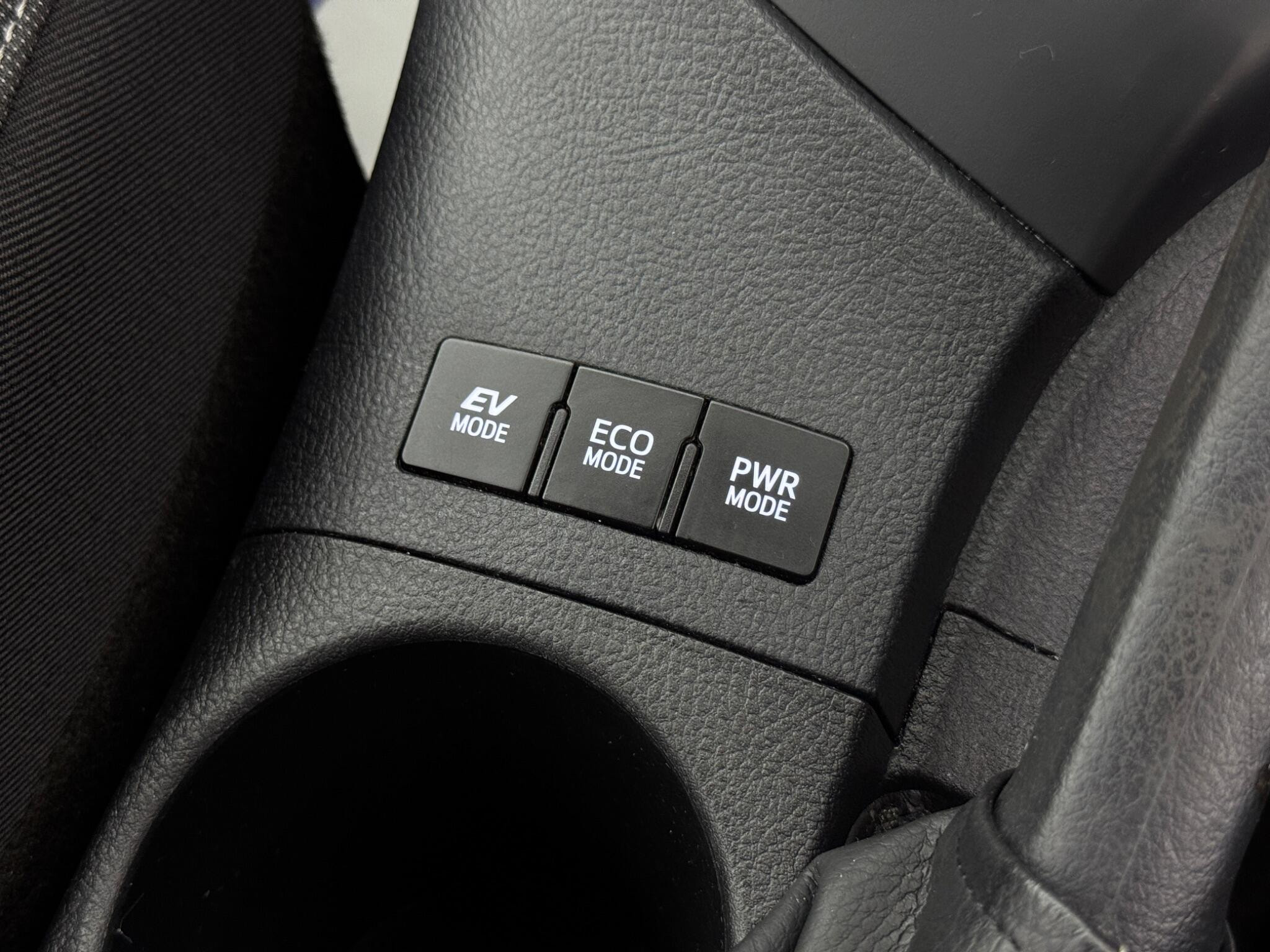 Toyota Auris 1.8 VVT-h Business Edition CVT Euro 6 (s/s) 5dr (Safety Sense) 5dr Automatic 2026