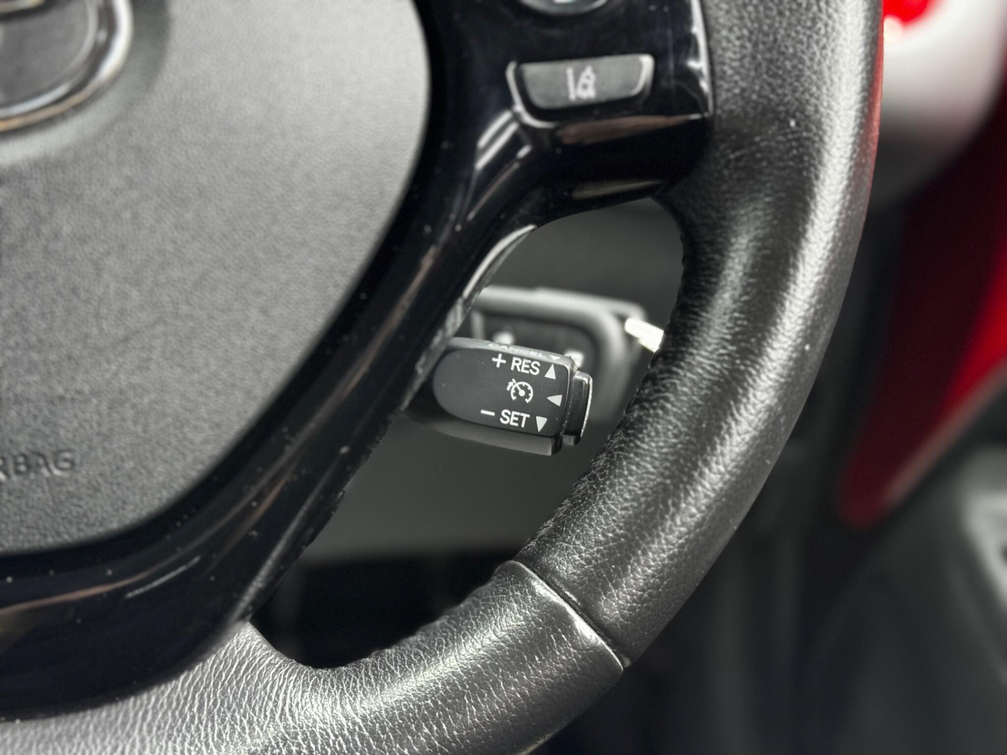 Toyota Aygo 1.0 VVT-i x-play Euro 6 5dr (Safety Sense) 5dr Manual 2026