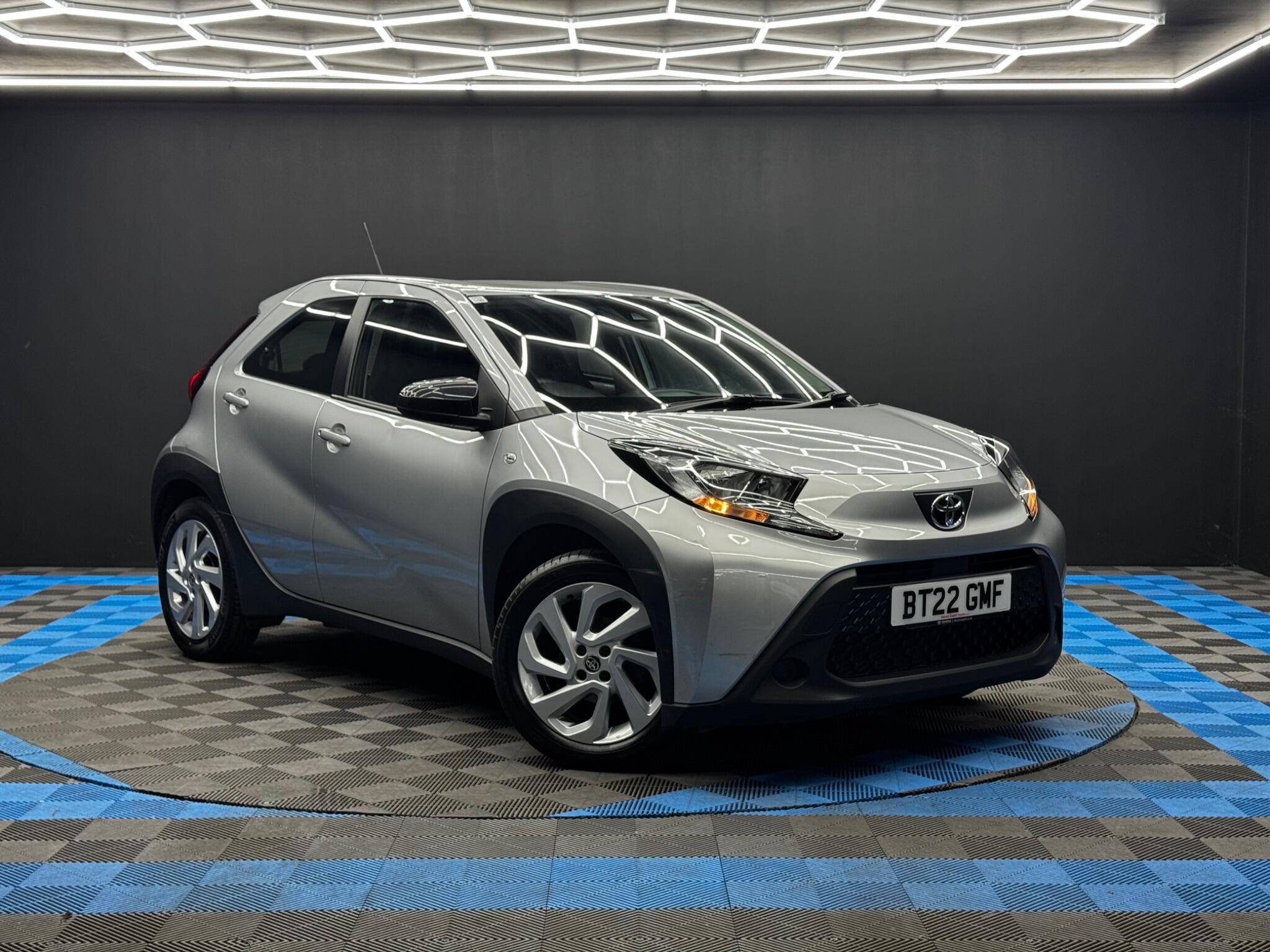 Toyota Aygo x 1.0 VVT-i Pure Euro 6 (s/s) 5dr 5dr Manual 2026